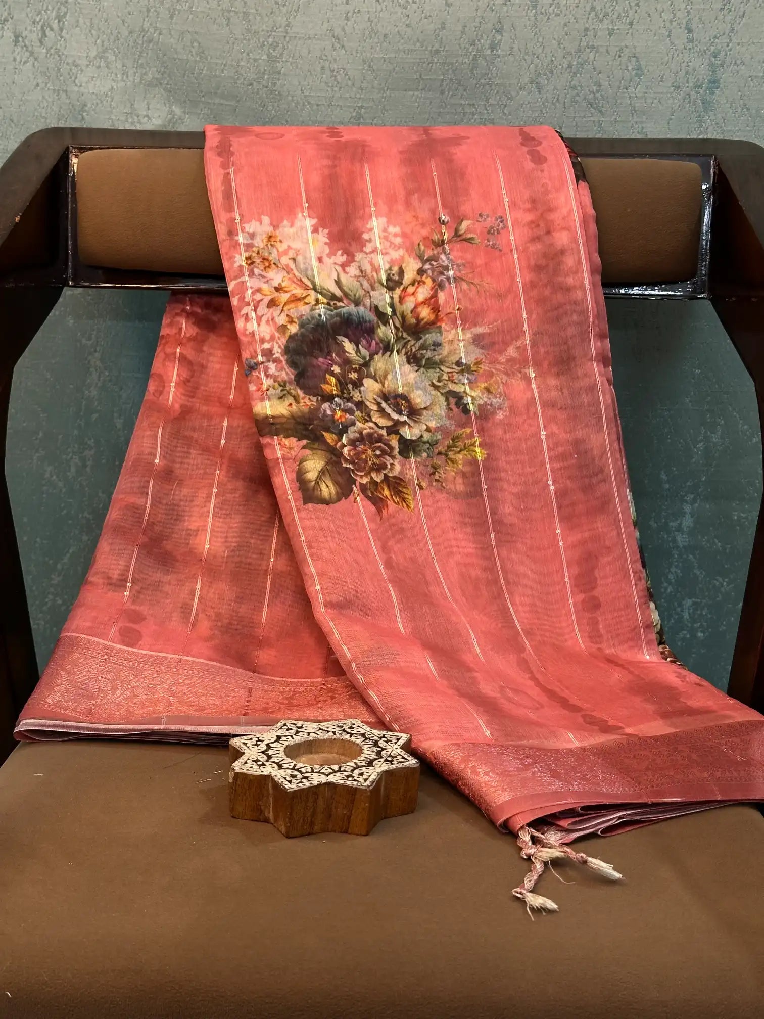 Contemporary Weave Kora Tissue Silk Banarasi Saree