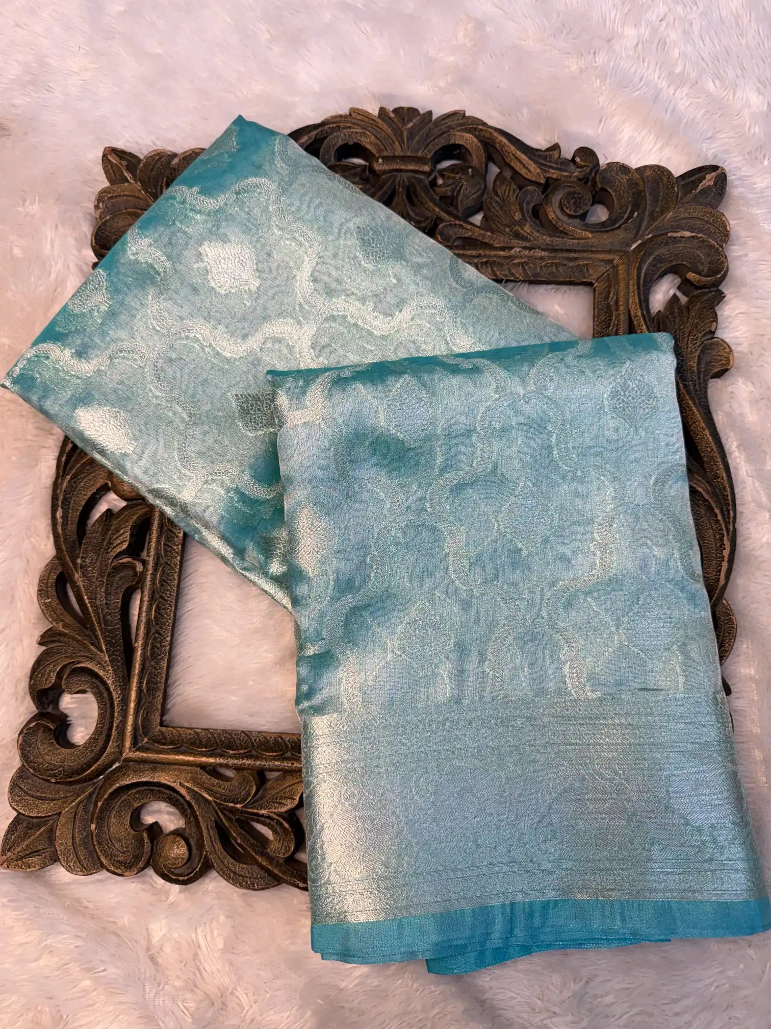 Eccentric Weave Softsilk Traditional Banarasi Saree
