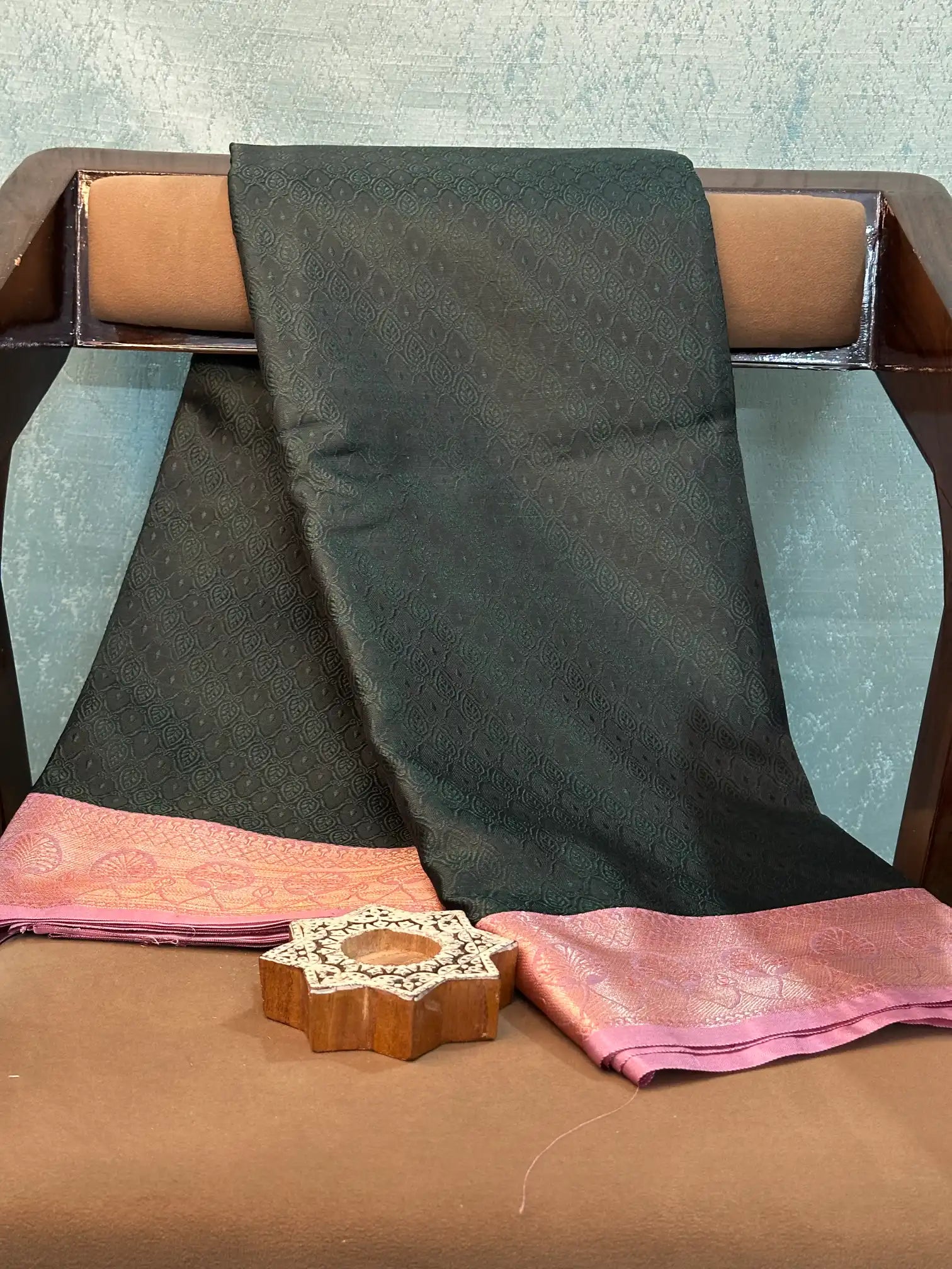 Eccentric Weave Softsilk Traditional Banarasi Saree