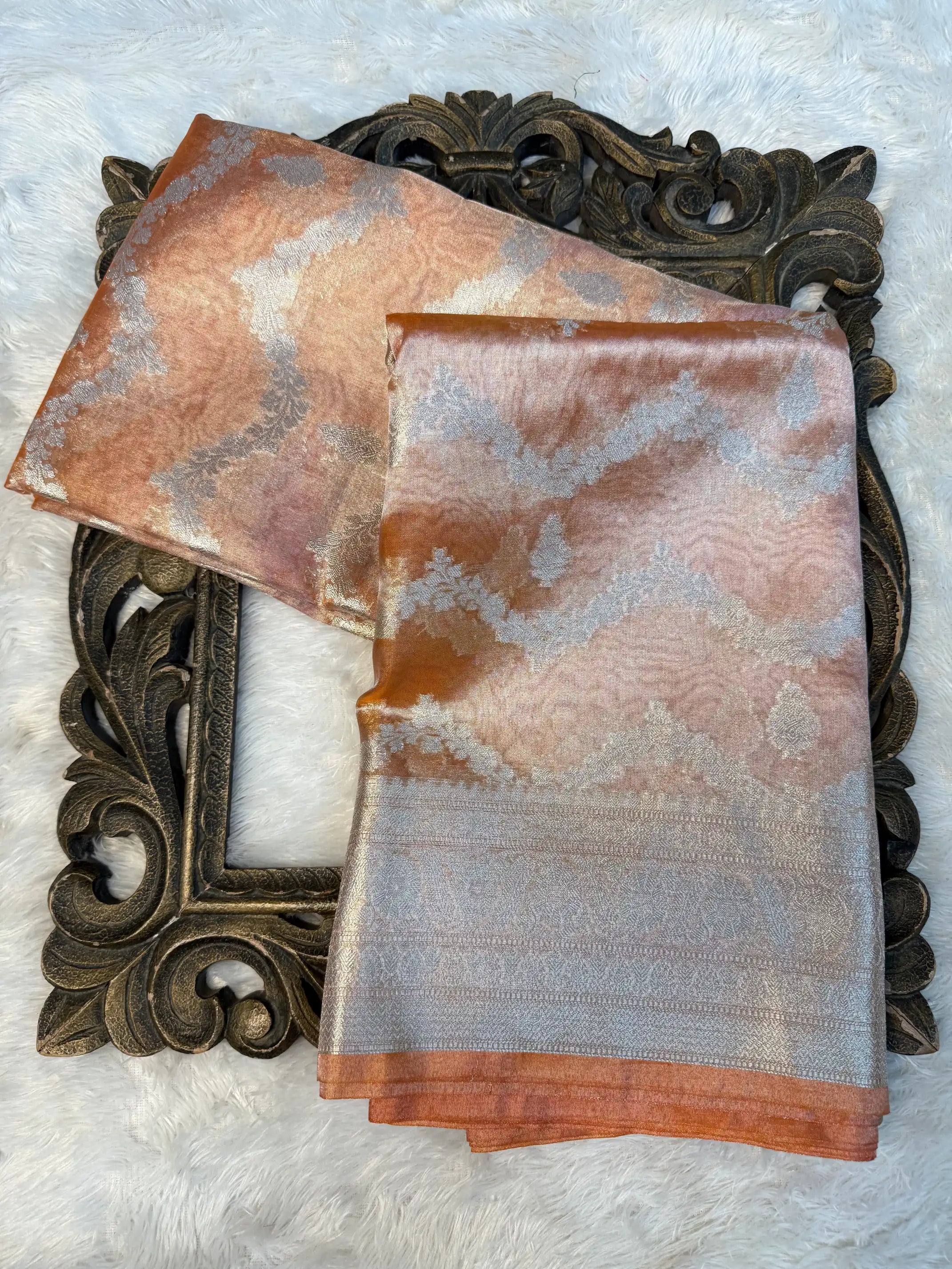 Contemporary Weave Kora Tissue Silk Banarasi Saree