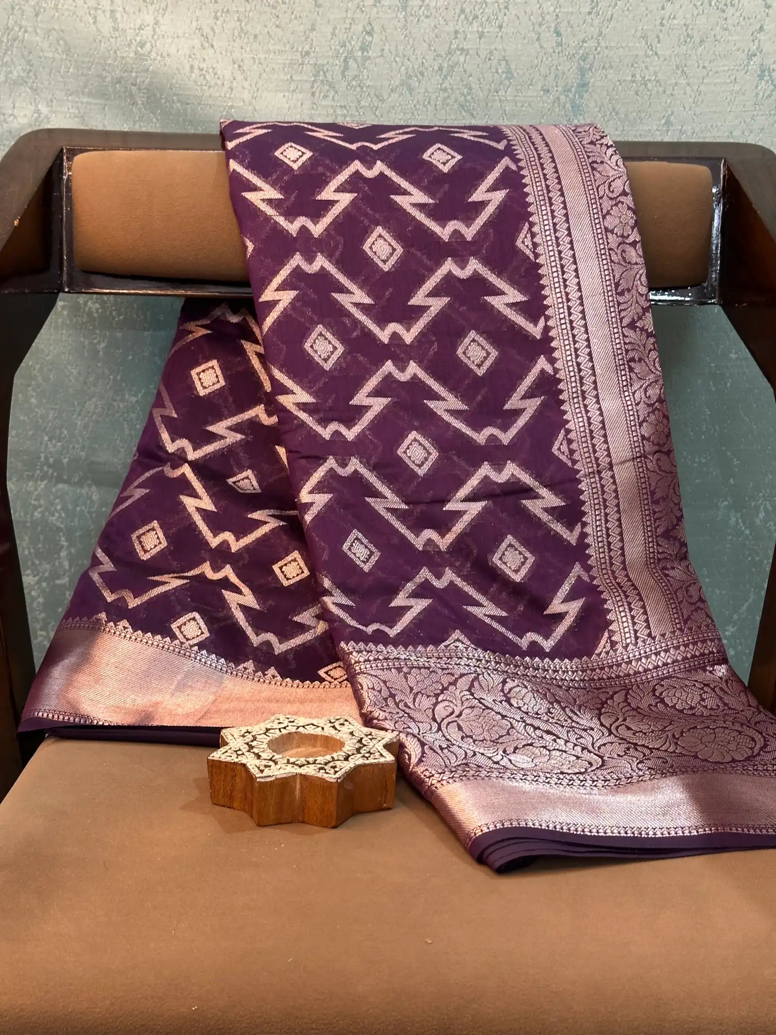 Eccentric Weave Softsilk Traditional Banarasi Saree
