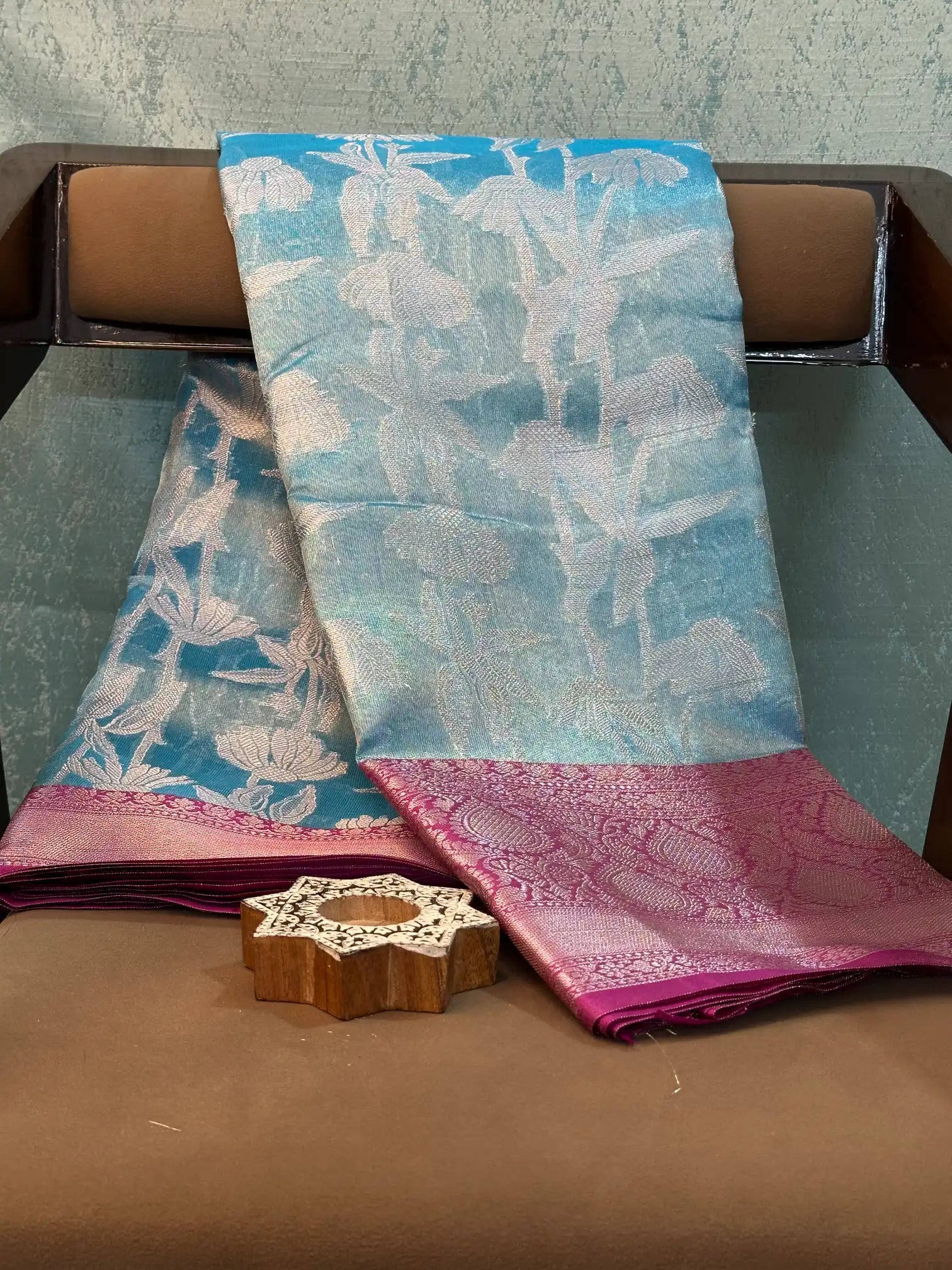 Eccentric Weave Softsilk Traditional Banarasi Saree