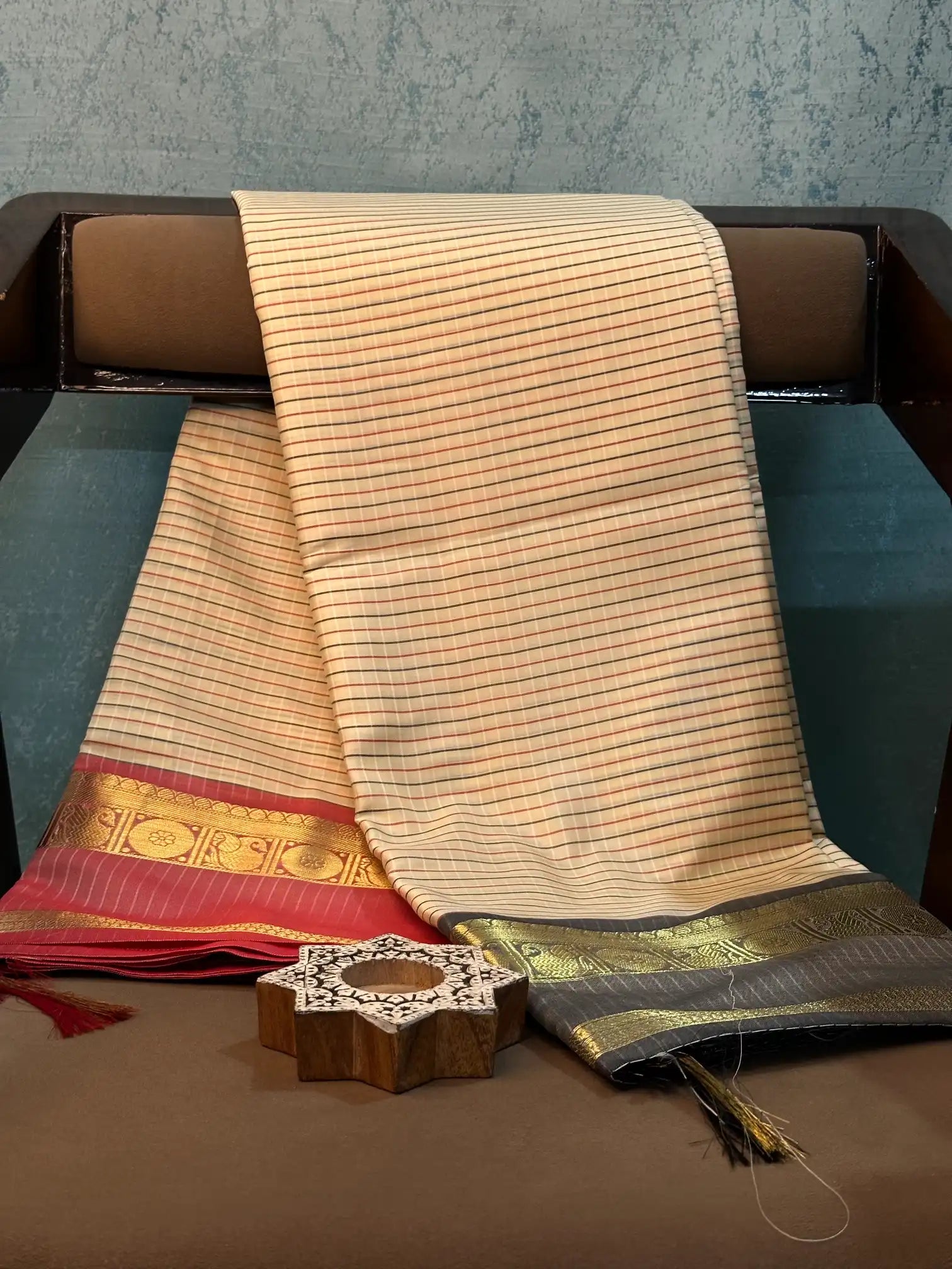 Eccentric Weave Softsilk Traditional Banarasi Saree