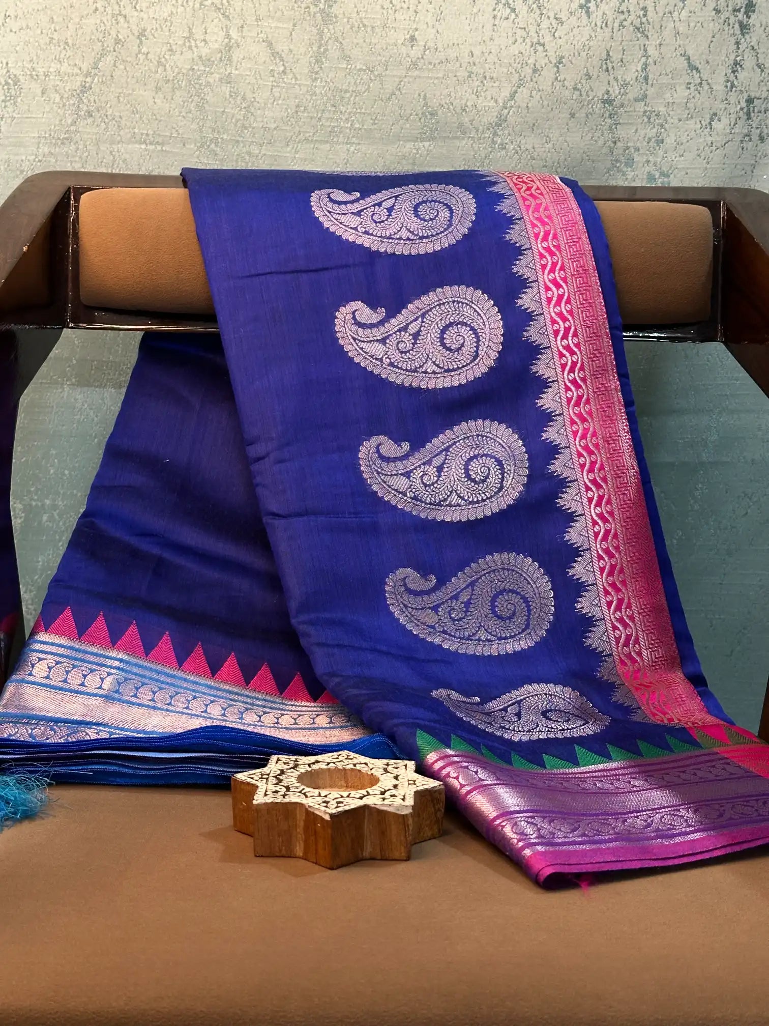 Jacquard Weave Soft Beautiful Banarasi Saree