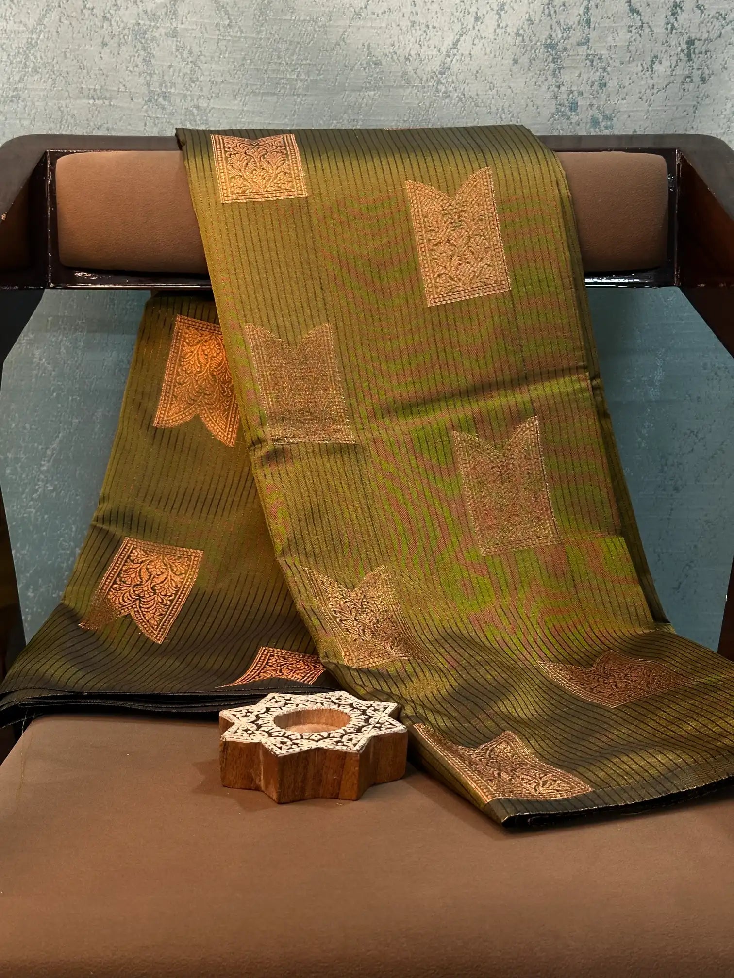 Jacquard Weave Soft Beautiful Banarasi Saree