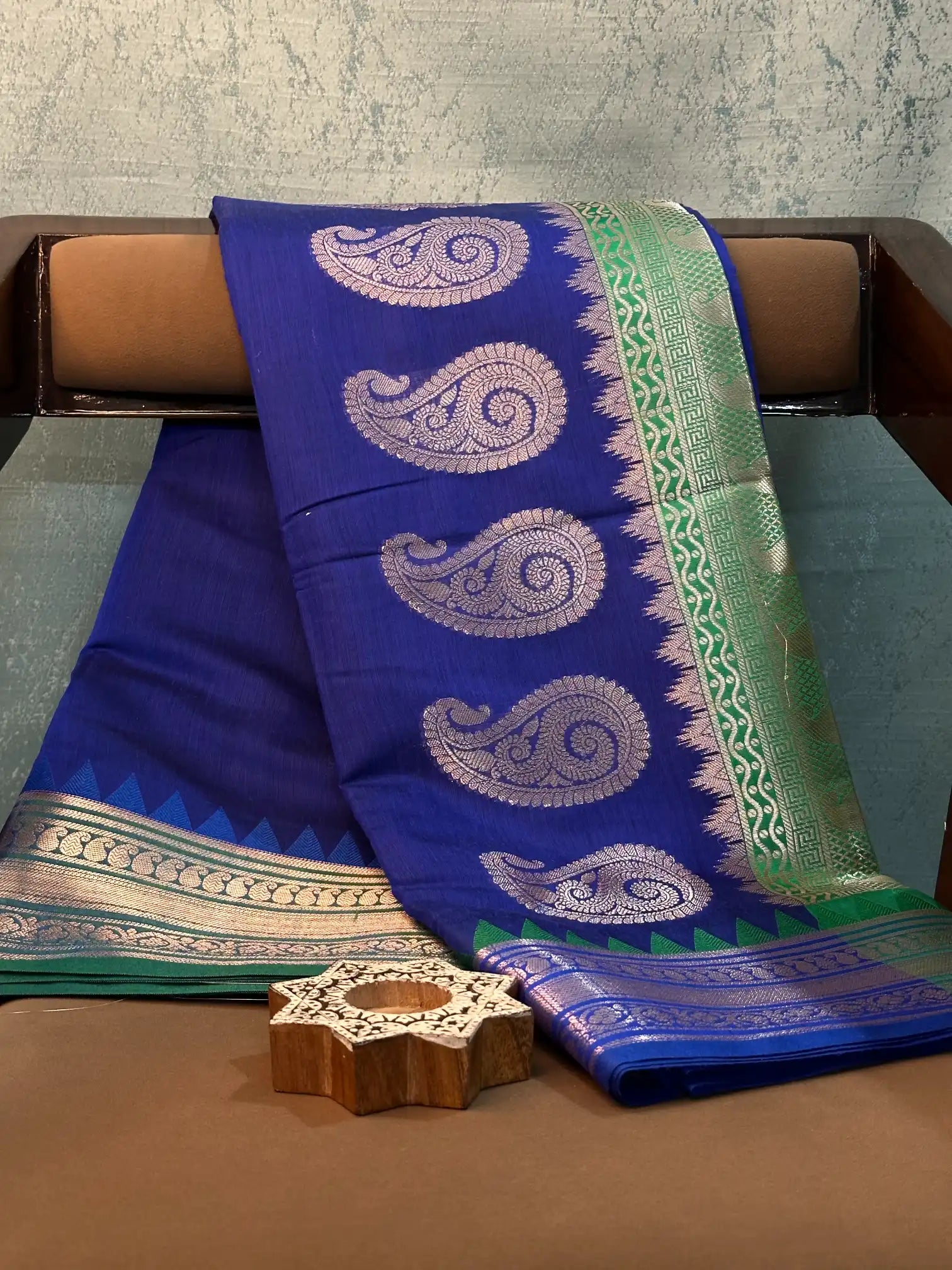 Jacquard Weave Soft Beautiful Banarasi Saree