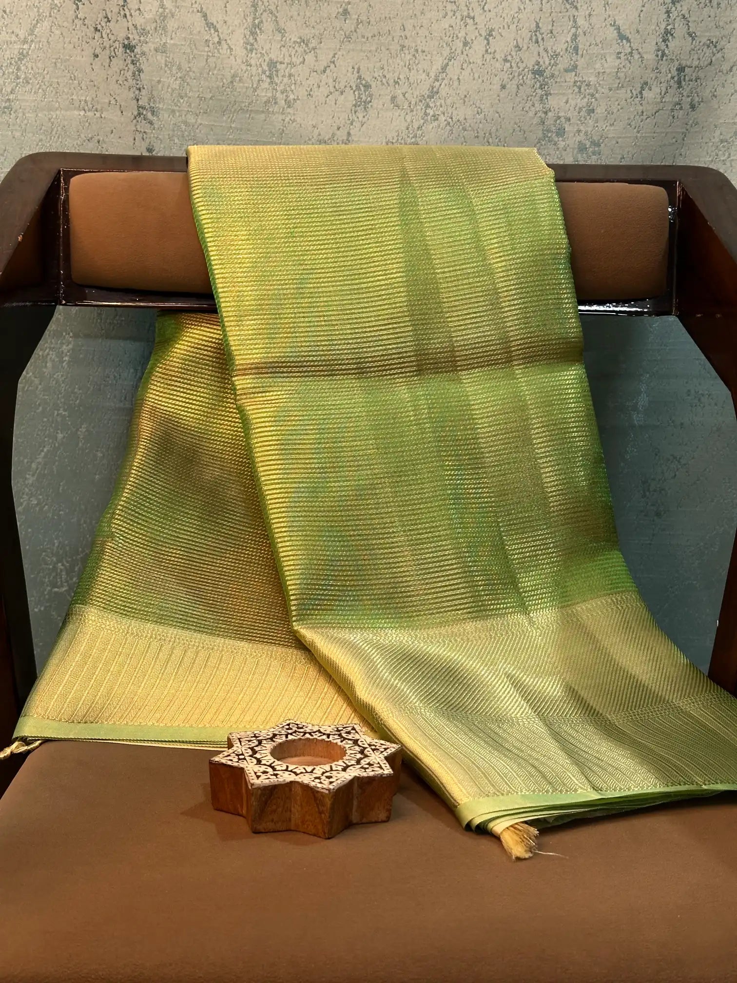 Eccentric Weave Softsilk Traditional Banarasi Saree