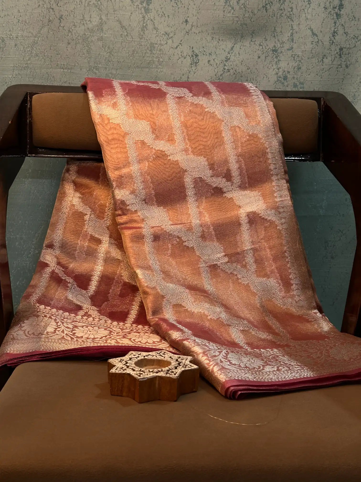Contemporary Weave Kora Tissue silk Banarasi Saree