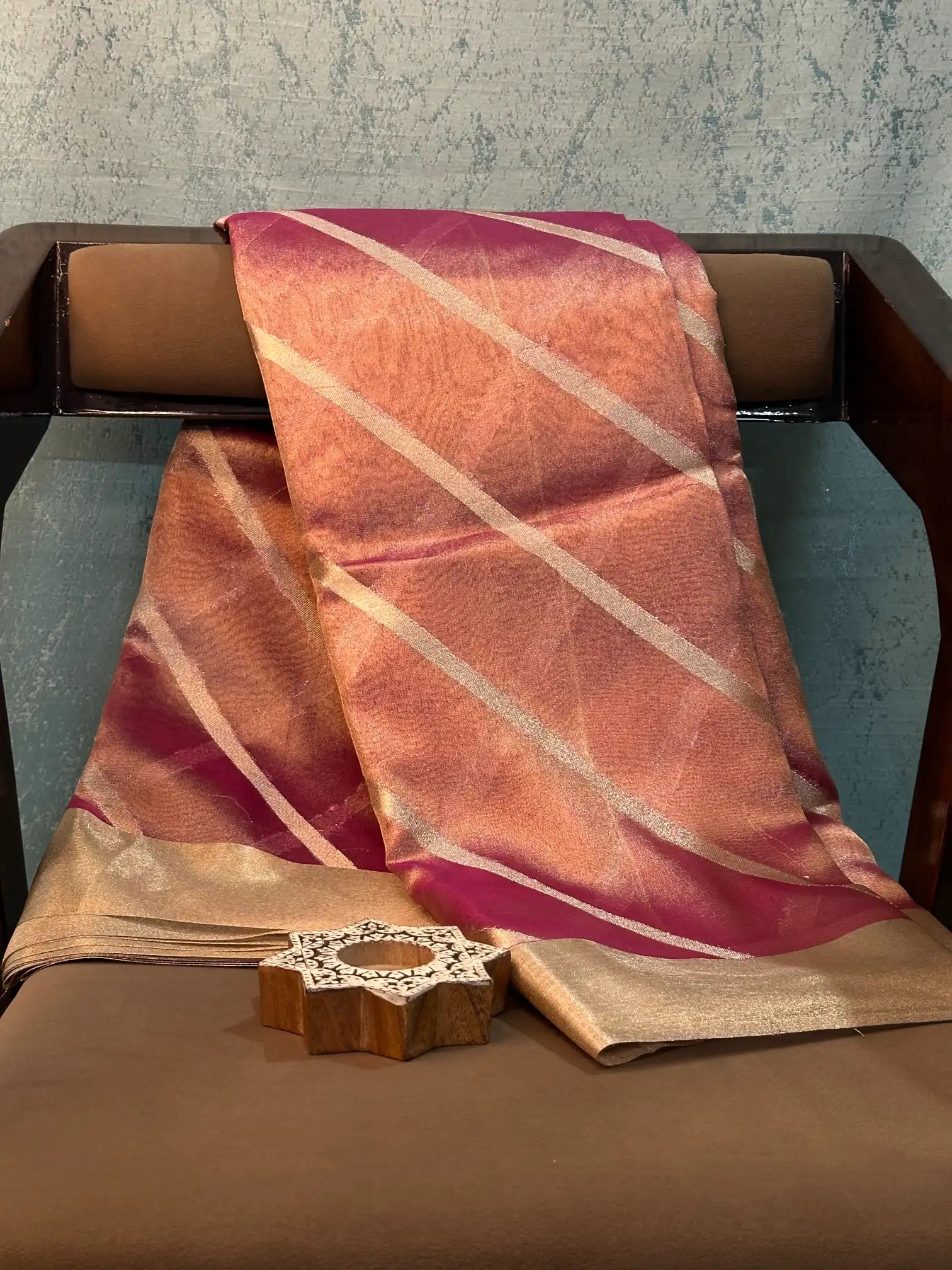 Contemporary Weave Kora Tissue silk Banarasi Saree