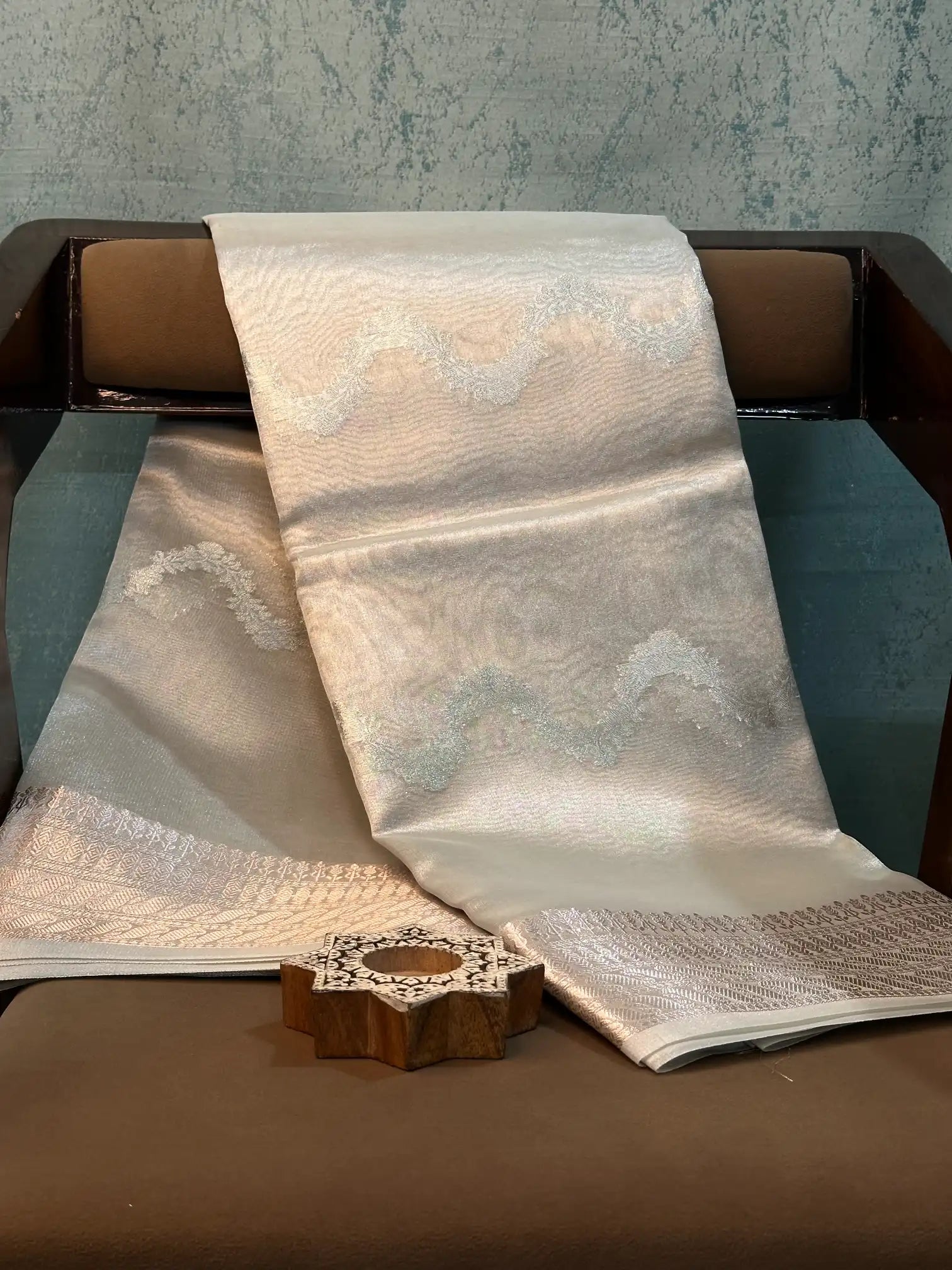 Contemporary Weave Kora Tissue silk Banarasi Saree