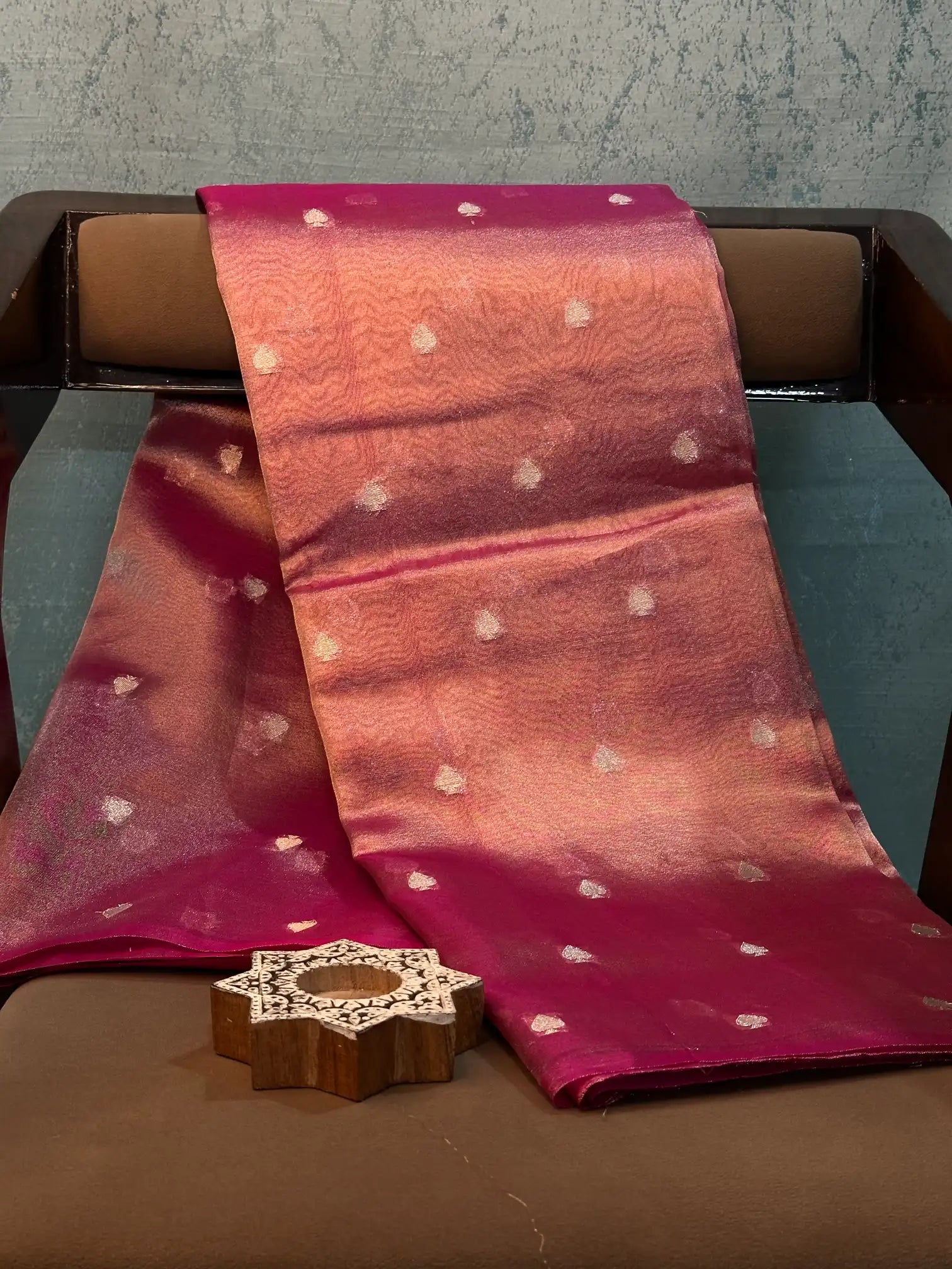 Contemporary Weave Kora Tissue silk Banarasi Saree
