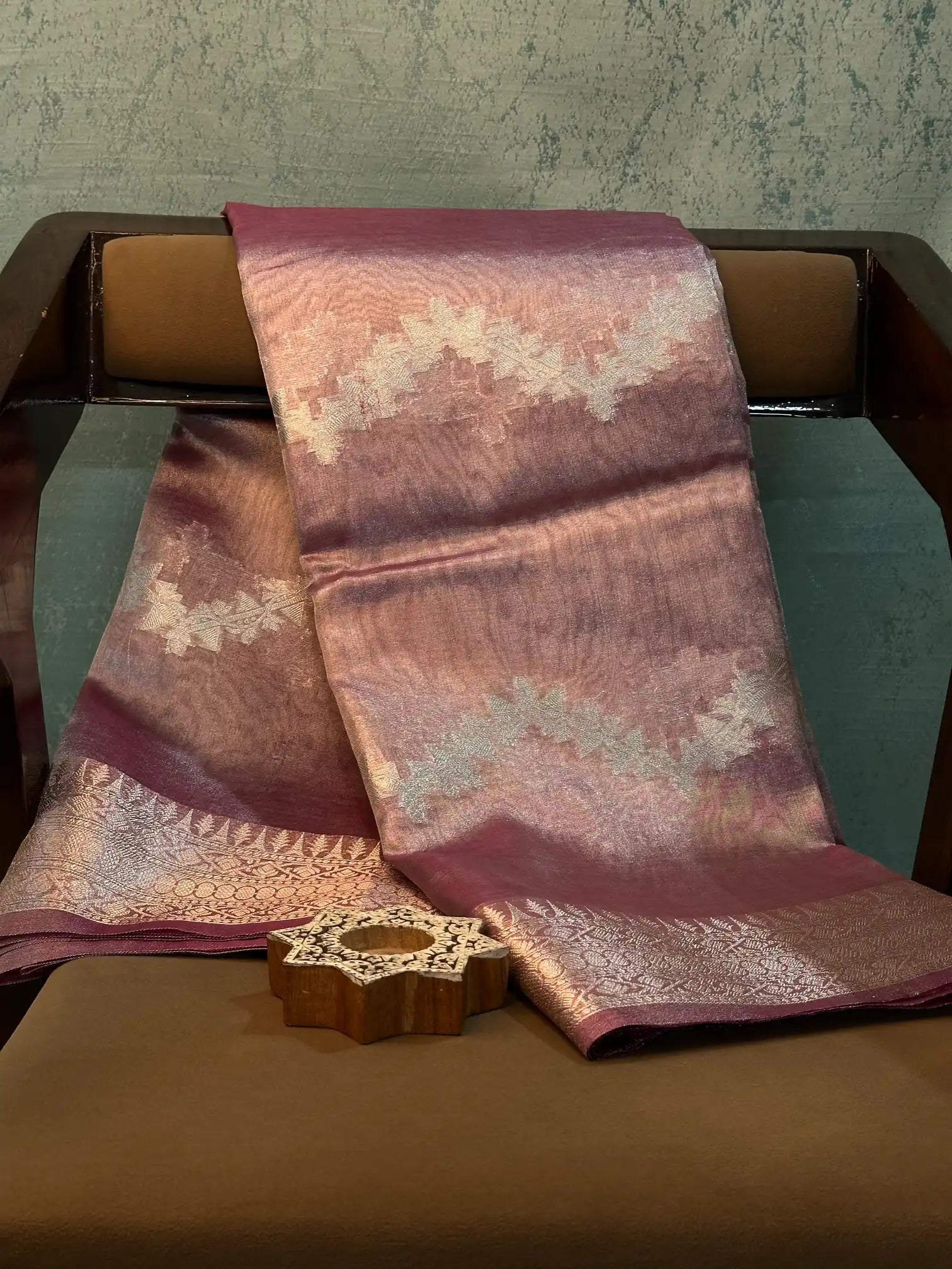 Contemporary Weave Kora Tissue silk Banarasi Saree