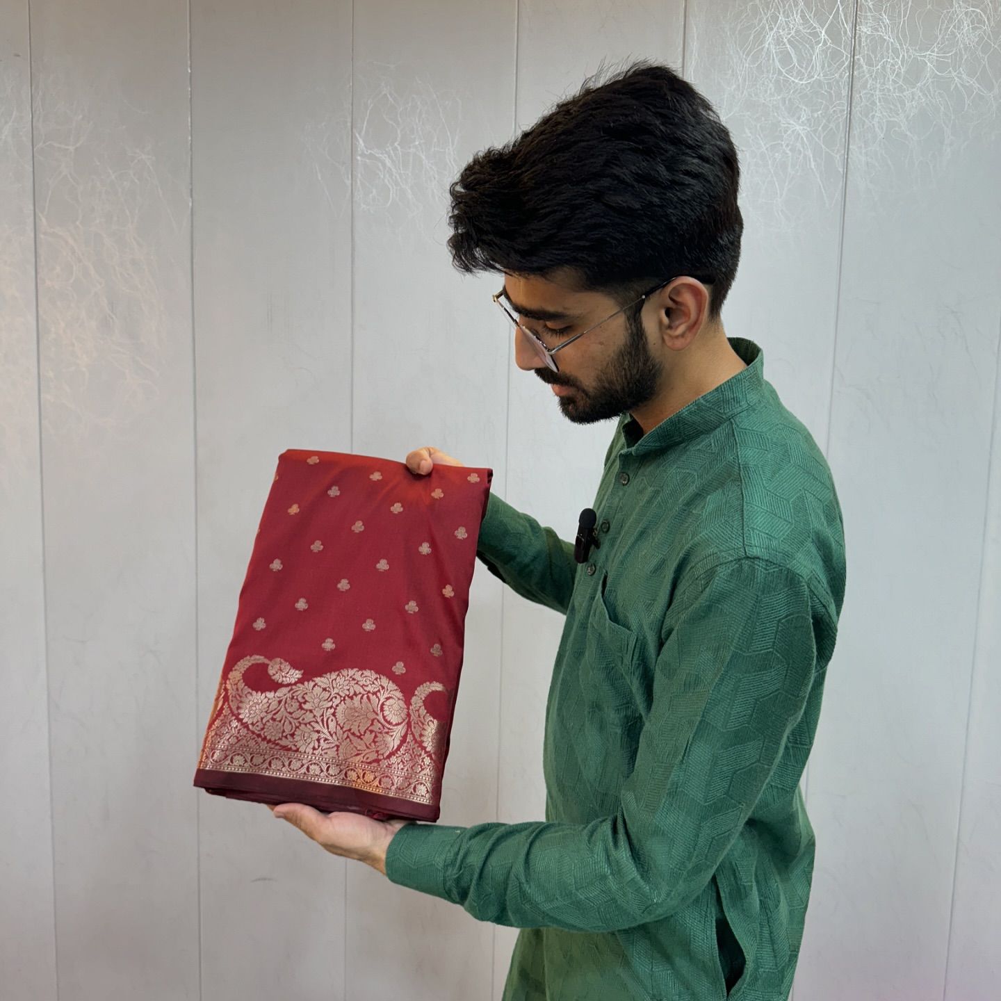 Maroon Mashru Silk Zari Buti Banarasi Saree