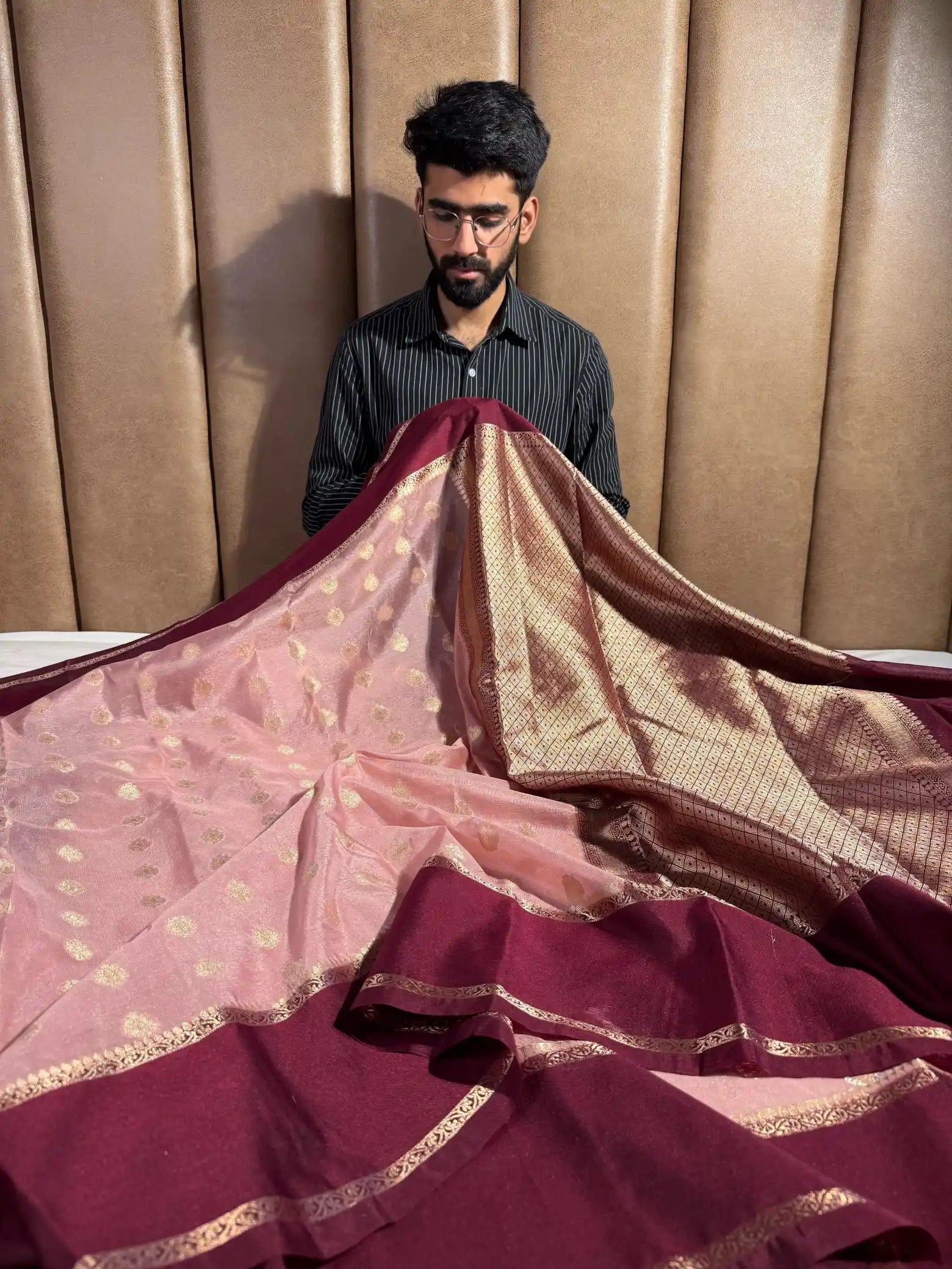 Mauve Peach Warm Silk Zari Buti Weave Banarasi Saree