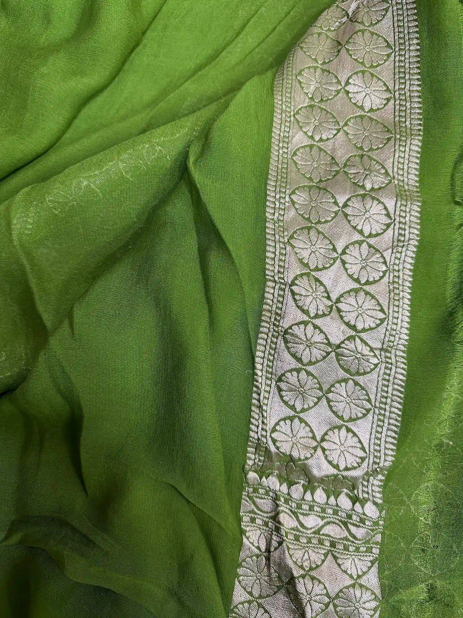 Mehendi Green Hand Dyed Khaddi Georgette Banarasi Saree