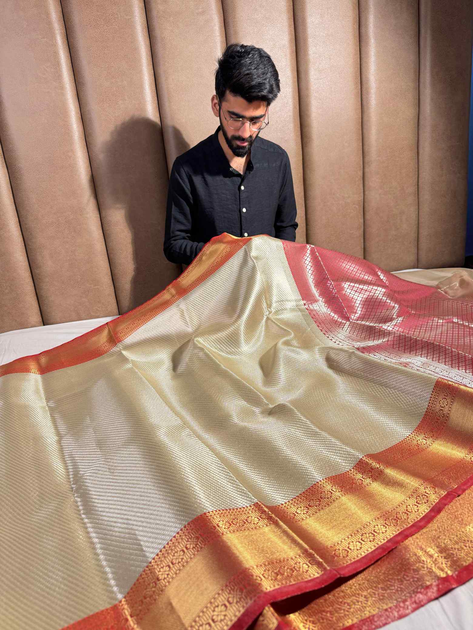 Mesmerising Kanjivaram Brocade Tissue Silk Banarasi Saree