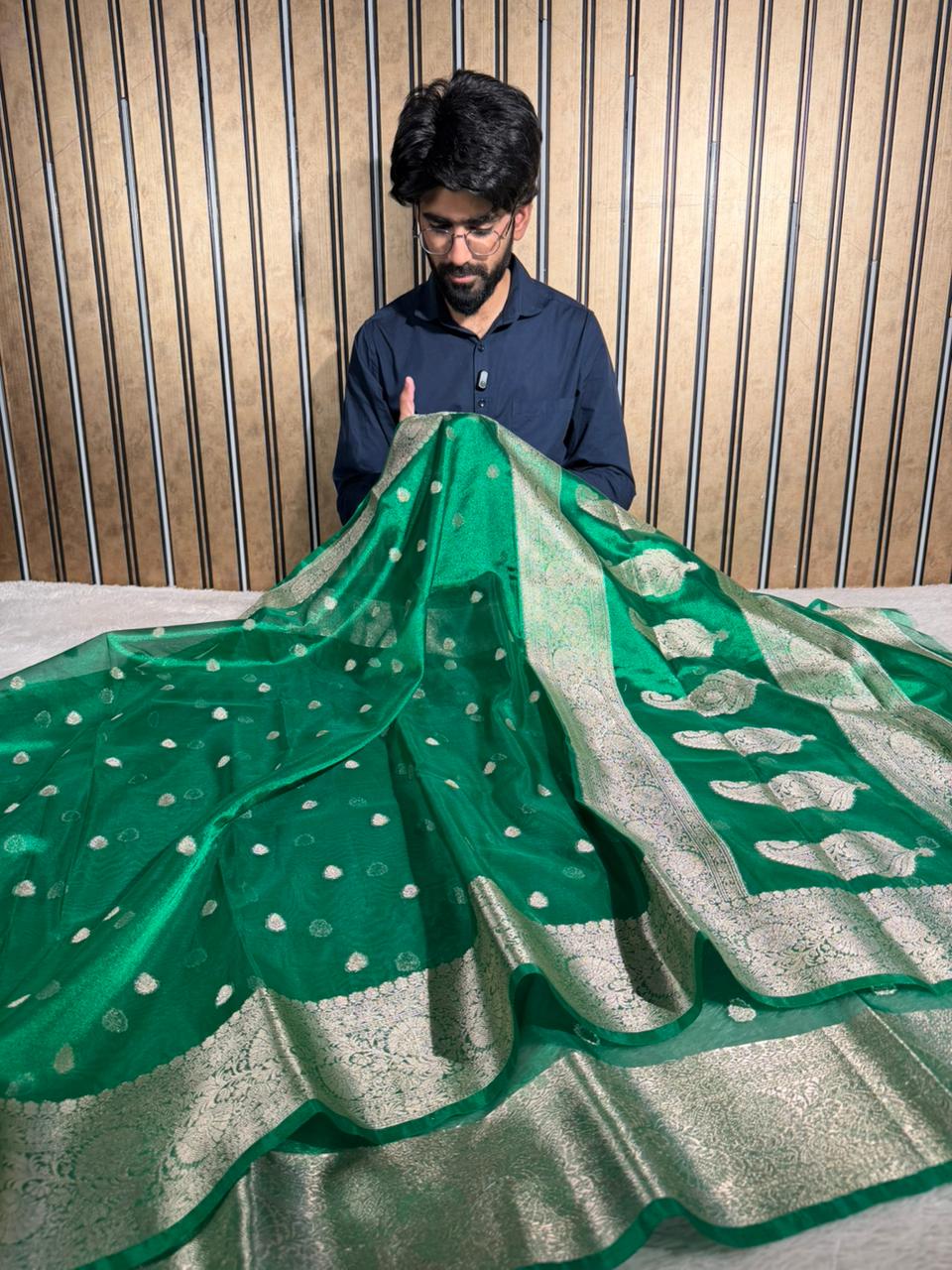 Metallic Green Kora Tissue Khaddi Buti Banarasi Saree
