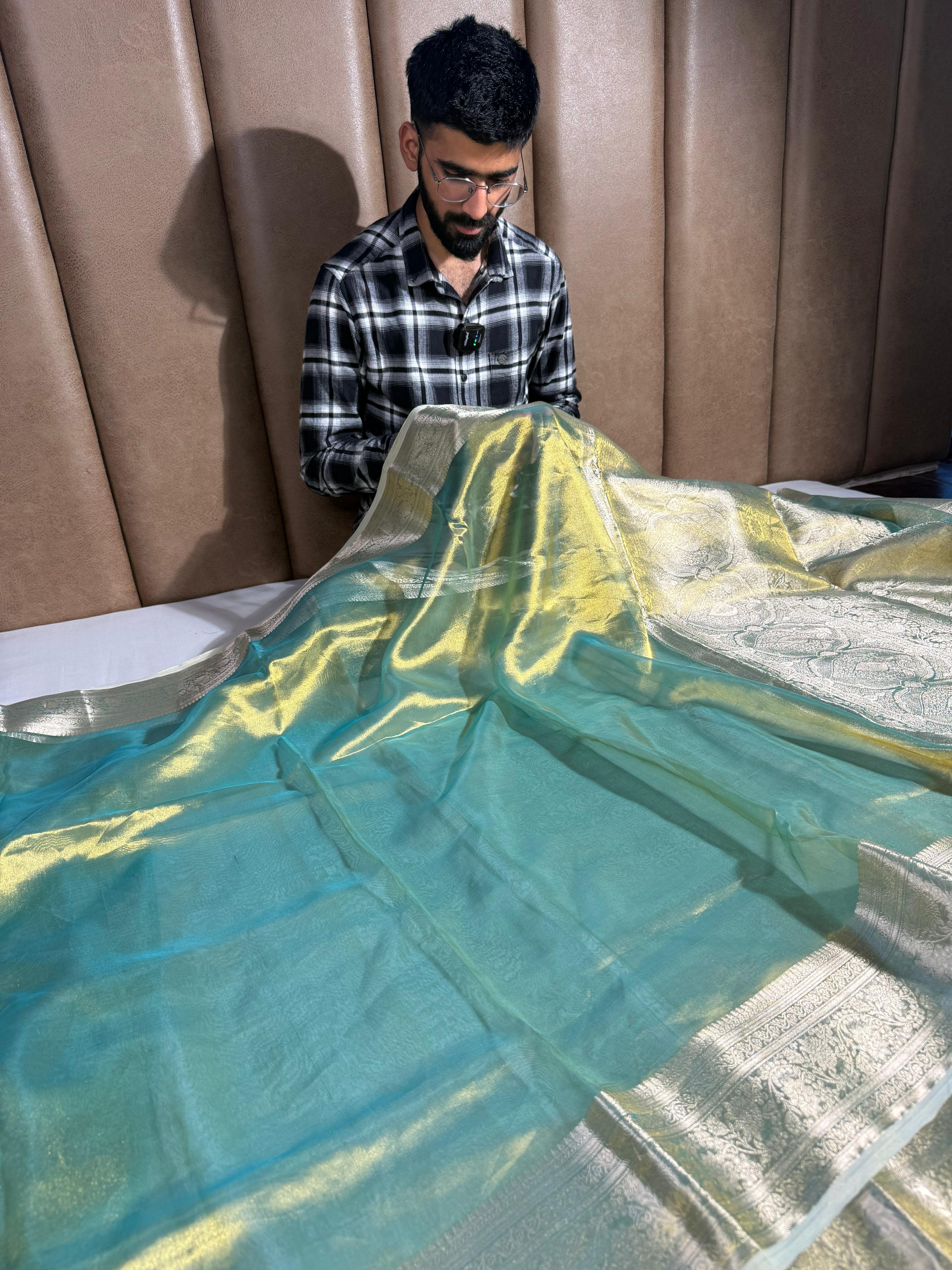 Metallic Green Shade 100% Pure Tissue Silk Banarasi Saree