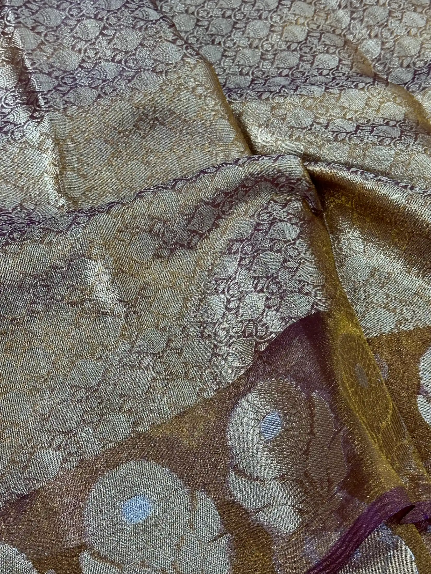 Metallic Purple Kora Tissue Silk Dhoop Chaun Weave Contemporary Banarasi Saree