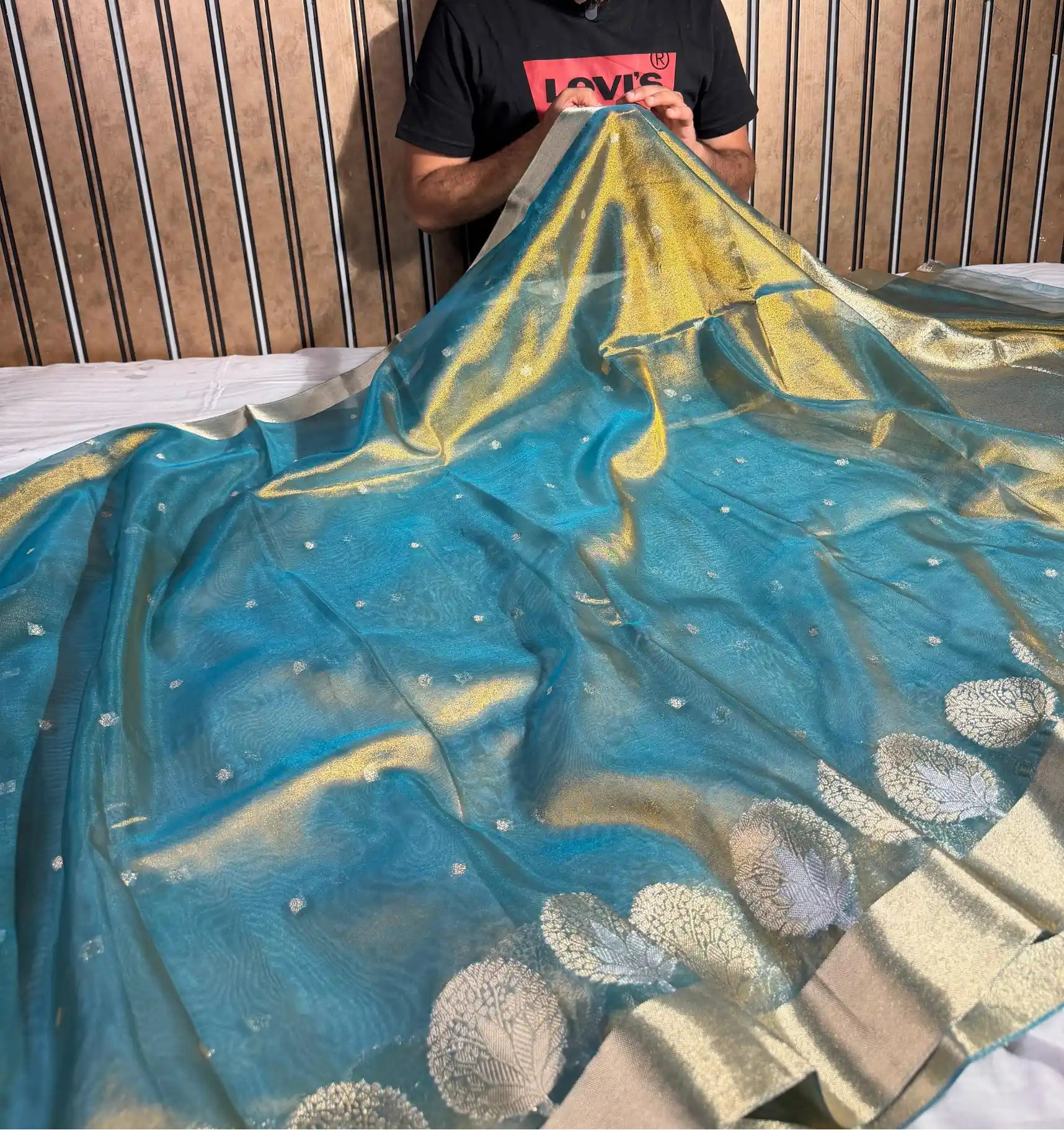 Metallic Sky Blue Gold Tissue Silk Heritage Weave Banarasi Saree