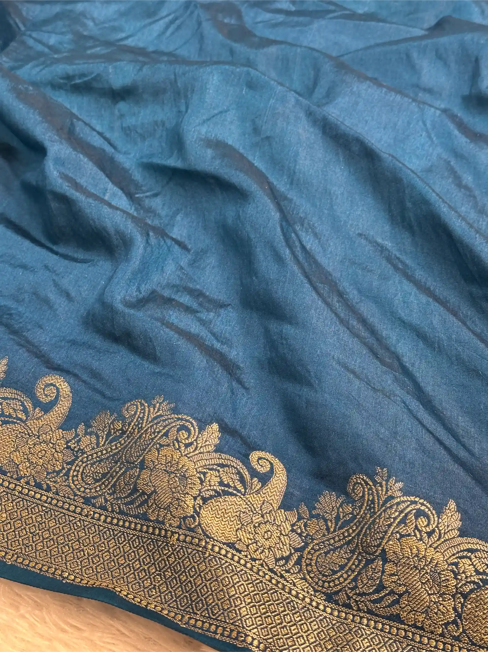 Midnight Blue Shade Warm Silk Traditional Banarasi Saree