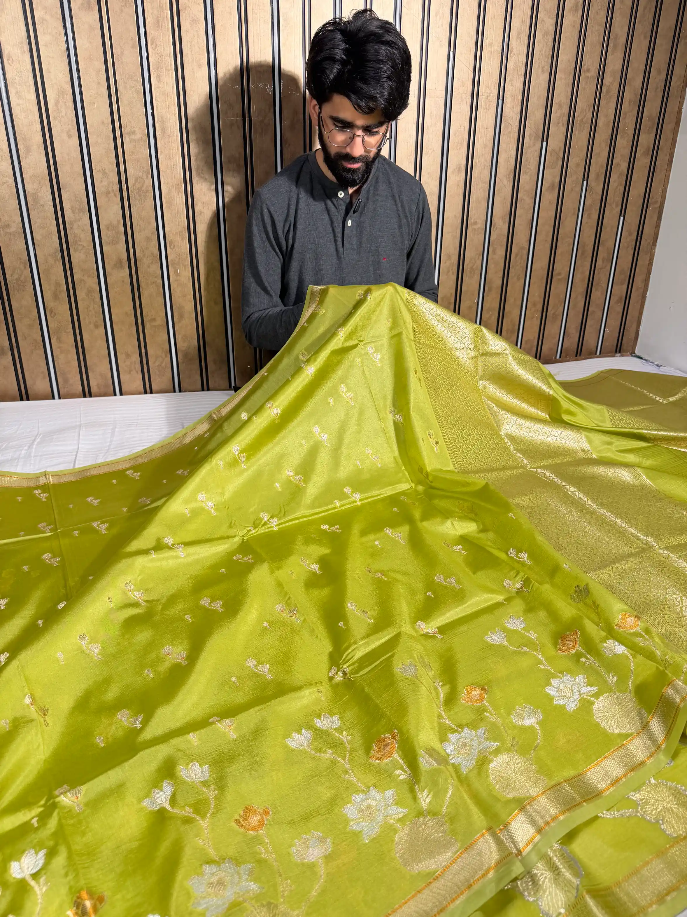 Mint Green Eccentric Raw Dupion Silk Banarasi Saree