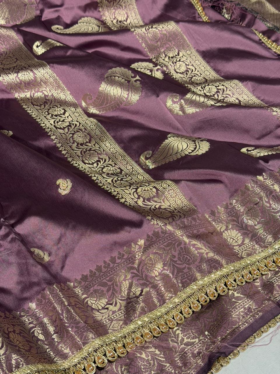 Moose Lavender Banarasi Silk Lace Work Saree