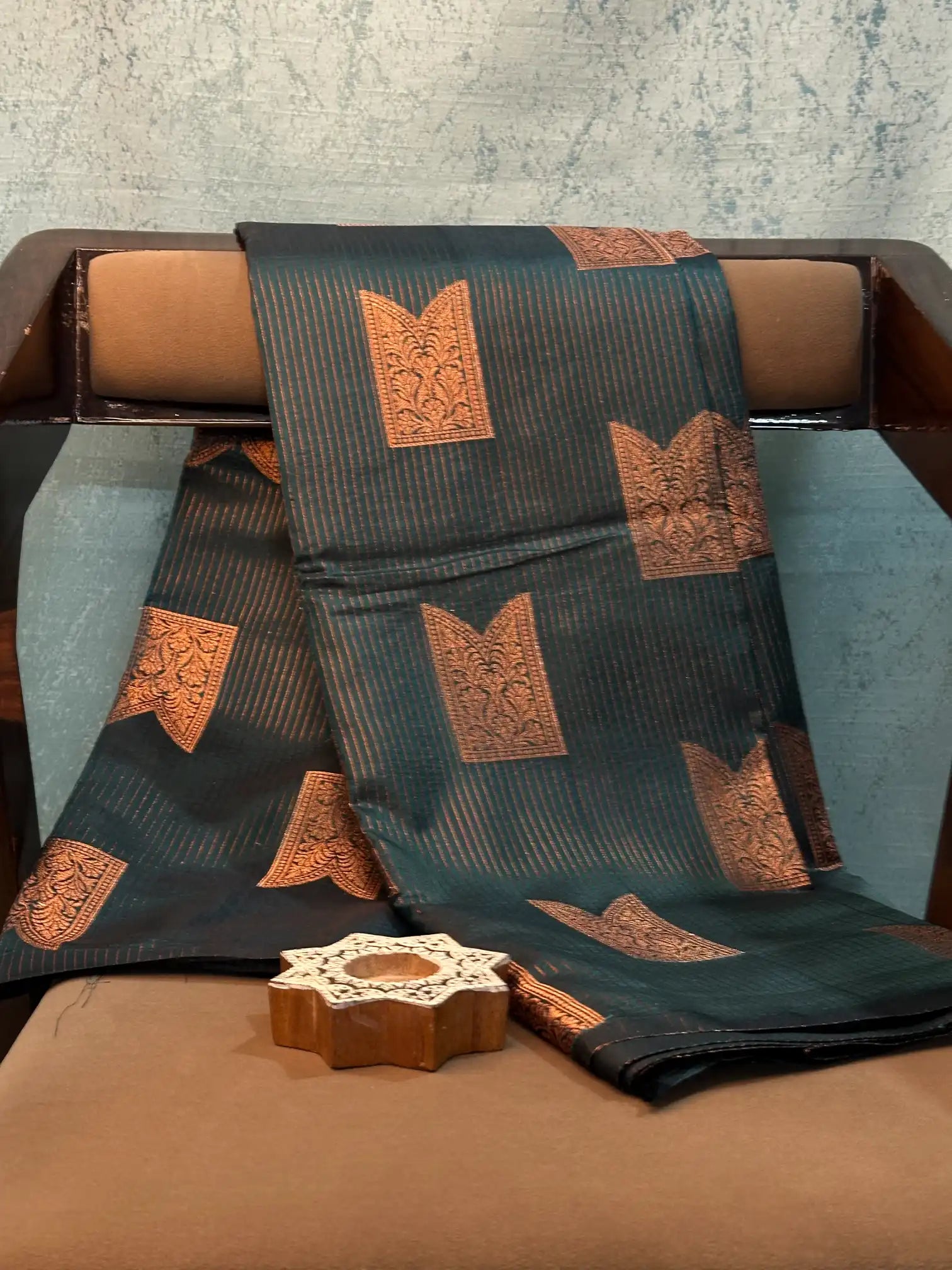 Jacquard Weave Soft Beautiful Banarasi Saree