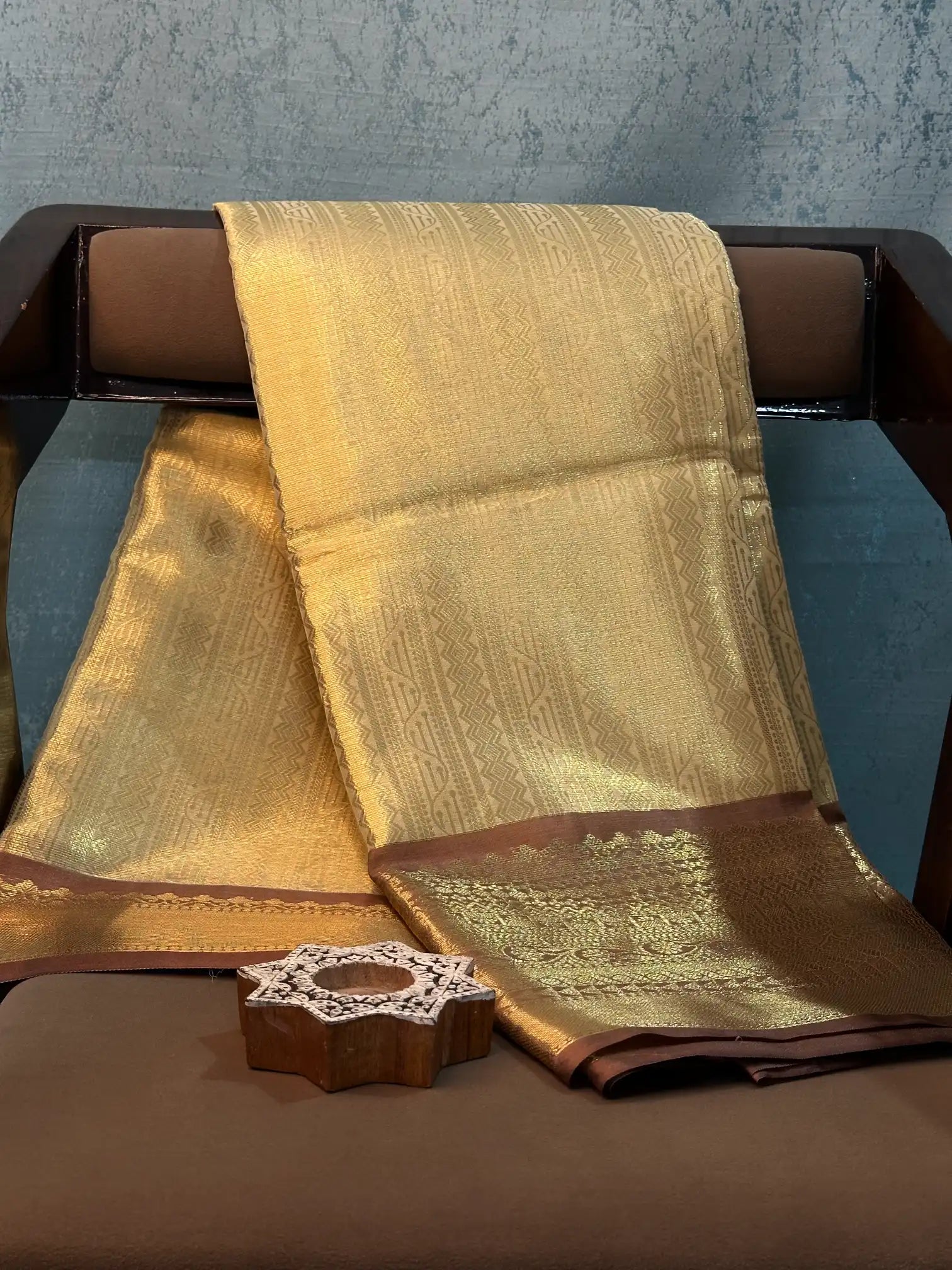 Eccentric Weave Softsilk Traditional Banarasi Saree