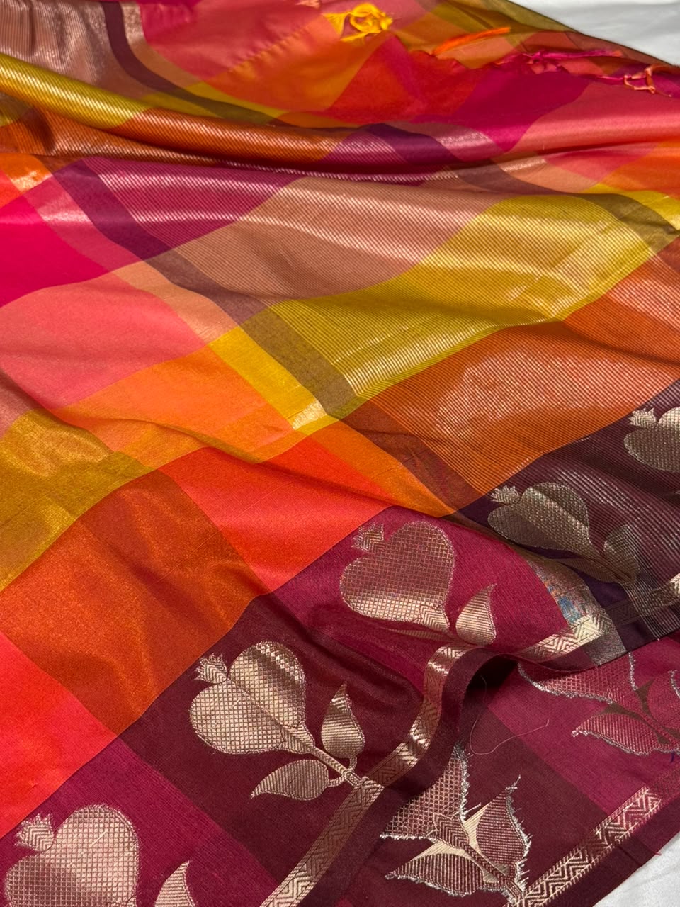 Multicoloured Contemporary Weave Banarasi Silk Saree