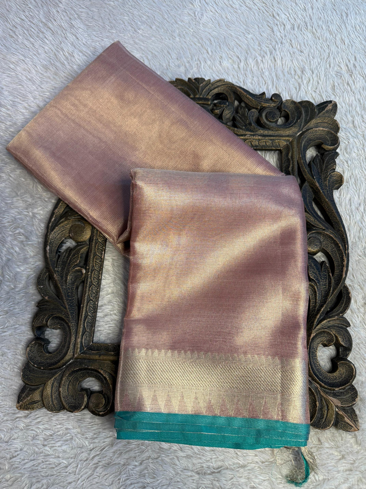 Trending Softsilk Jacquard Unique Banarasi Saree