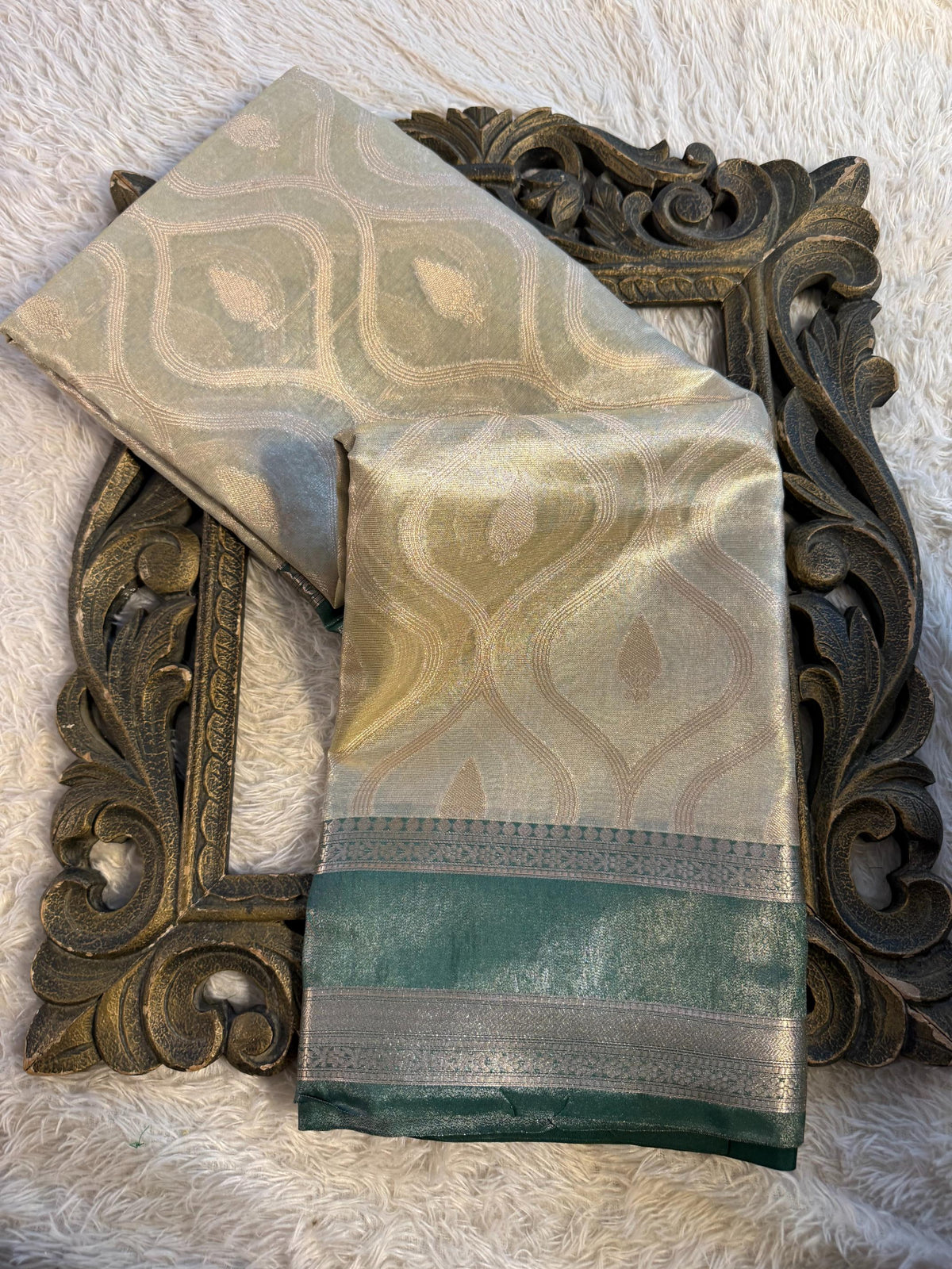 Eccentric zari weave Softsilk Banarasi Saree