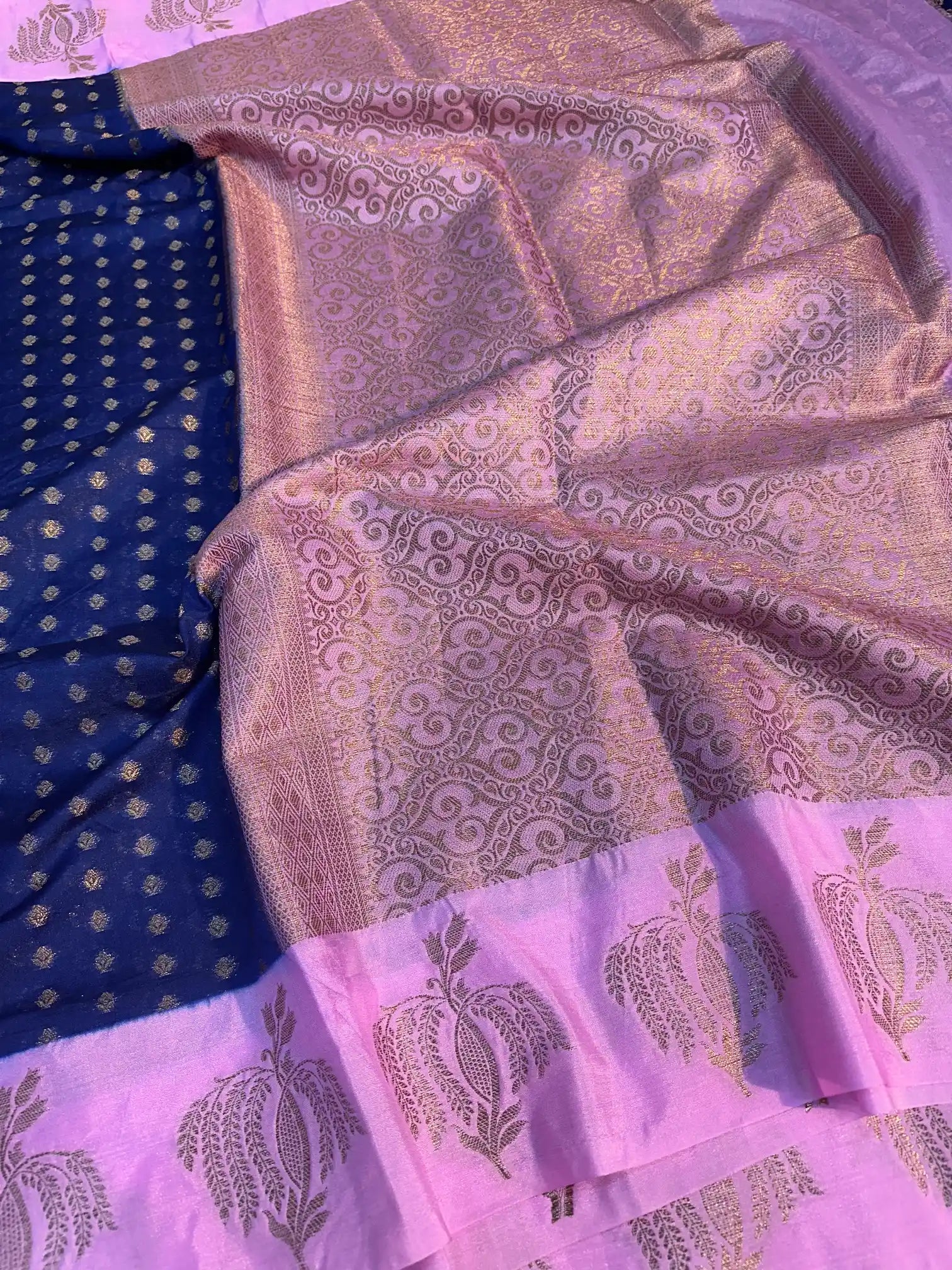 Navy Blue Chiniya silk zari Buti Banarasi Saree