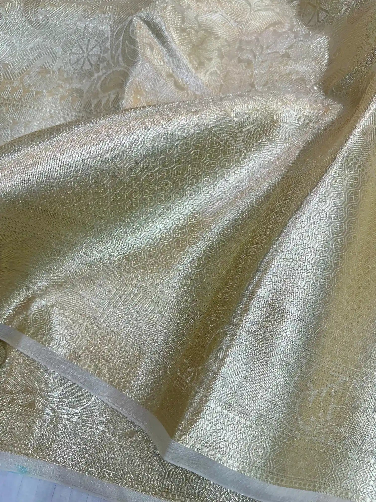 Nita Ambani Ma’am Inspired Glass Tissue Silk Saree