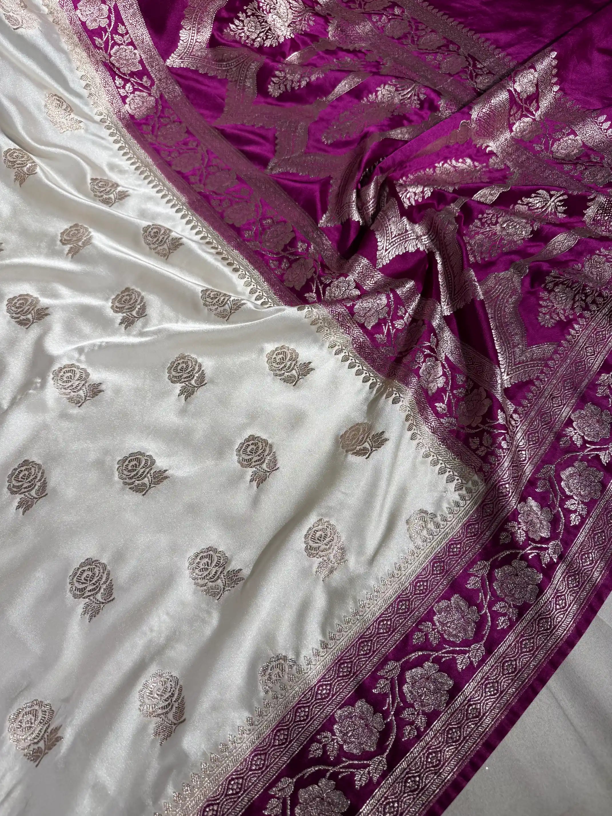 Off White Contrast Mashru Katan Silk Banarasi Saree