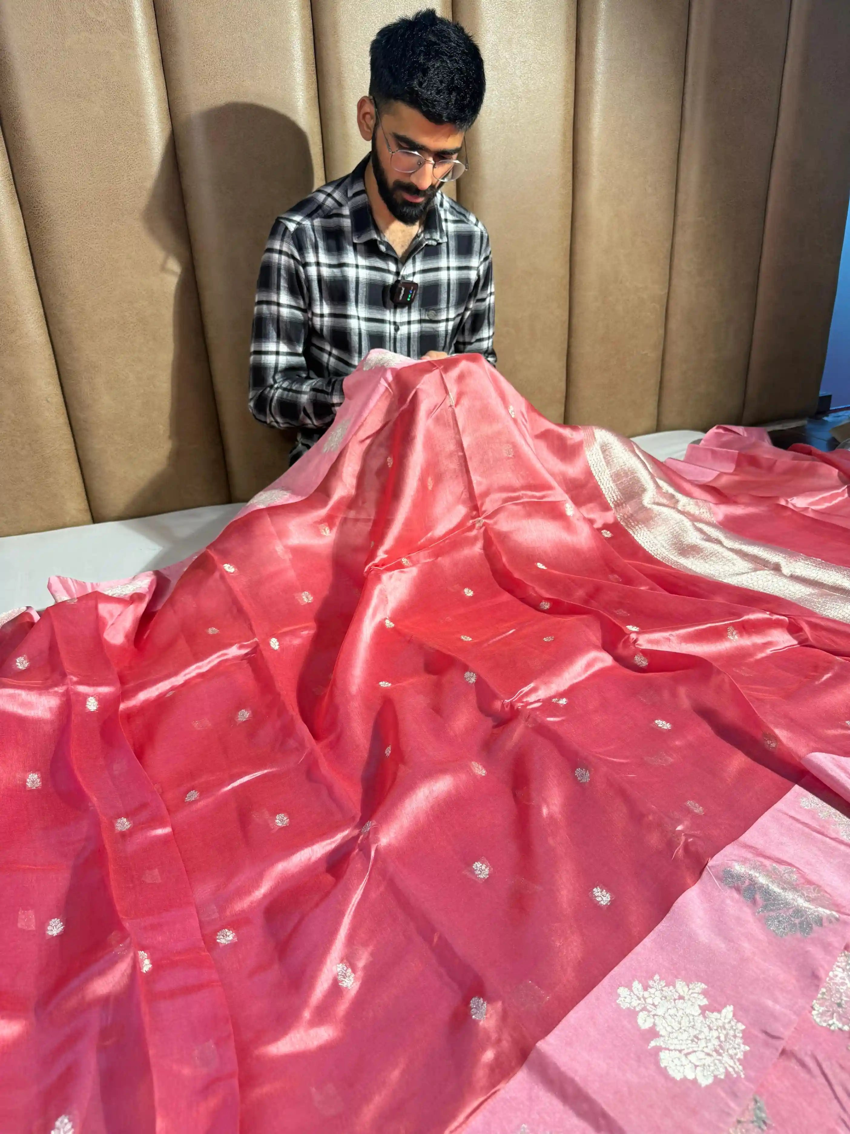 Pastel Peach Pure Viscose Silk Traditional Banarasi Saree