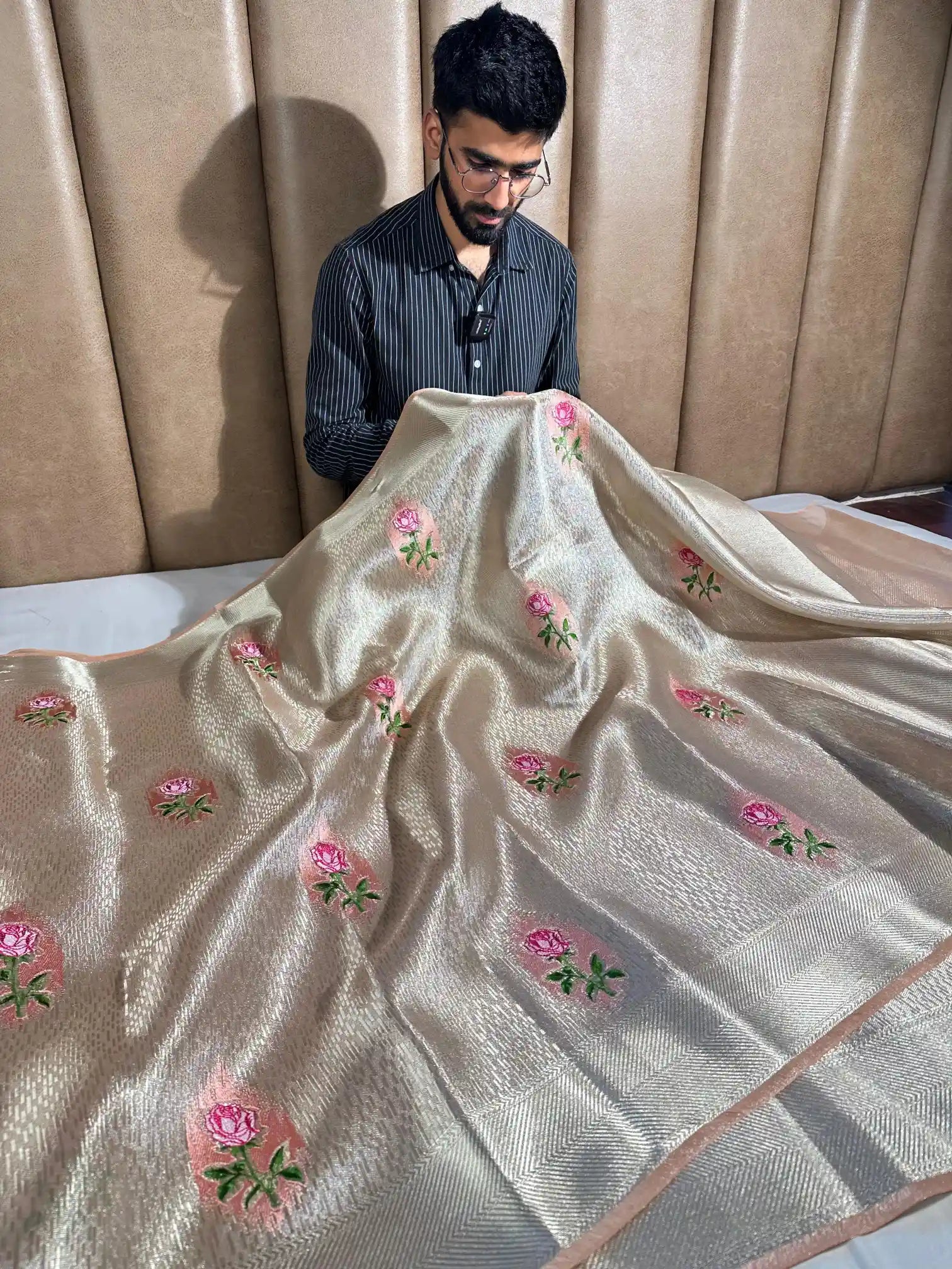Peaches Gold Tissue Silk Knitted Embroidery Work Banarasi Saree