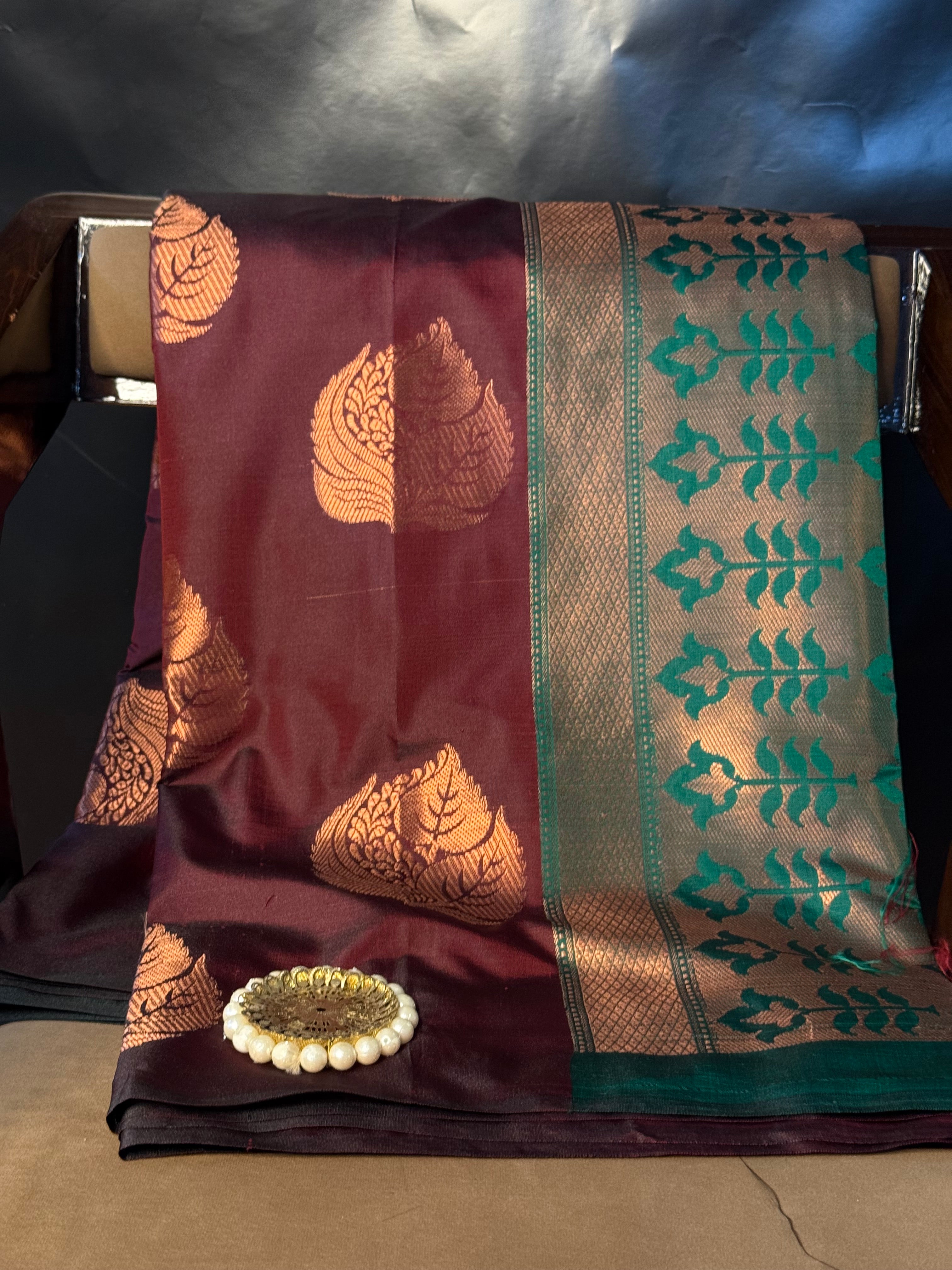 Traditional Contemperory Weave Softsilk Banarasi Saree