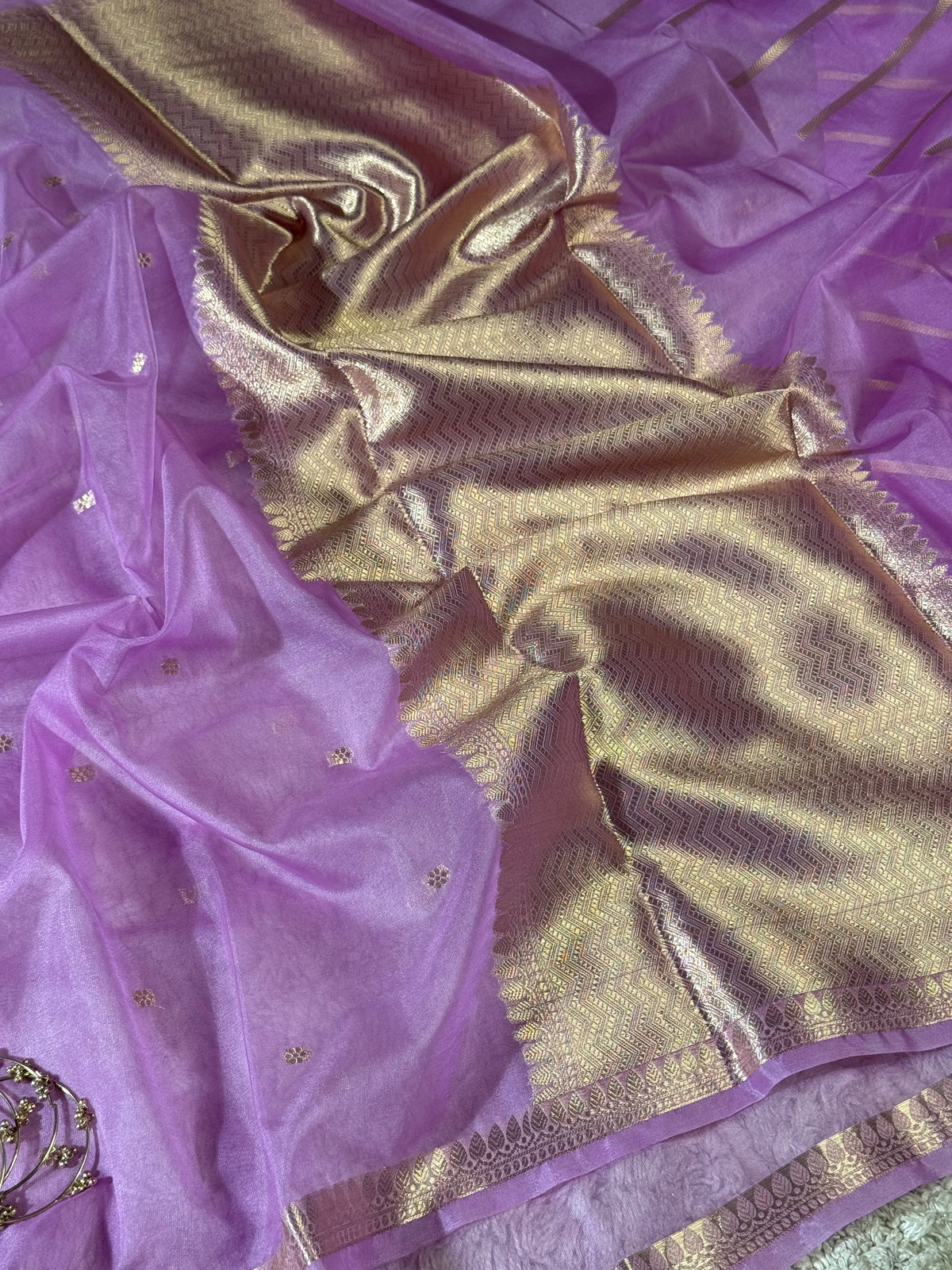 Lavender Purple Zari Butti Silk Saree With Elegant Border