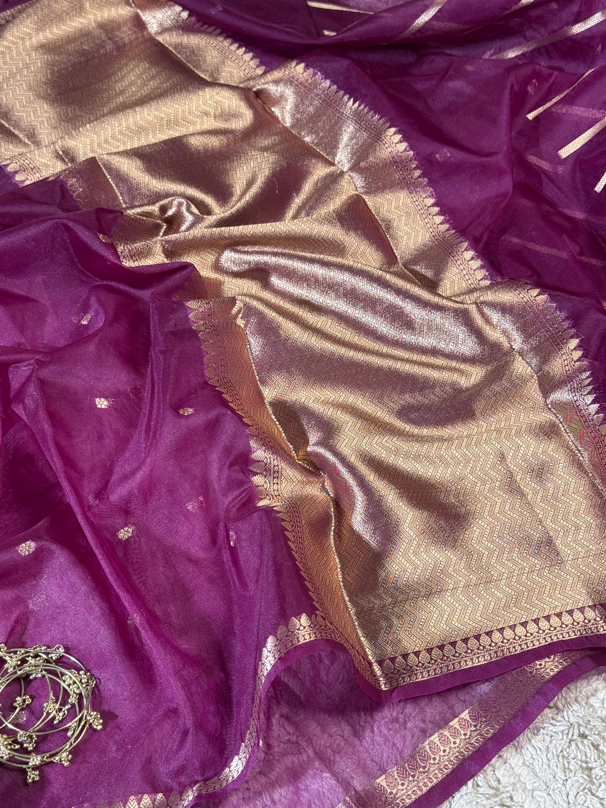 Royal Wine Zari Butti Silk Saree With Elegant Border