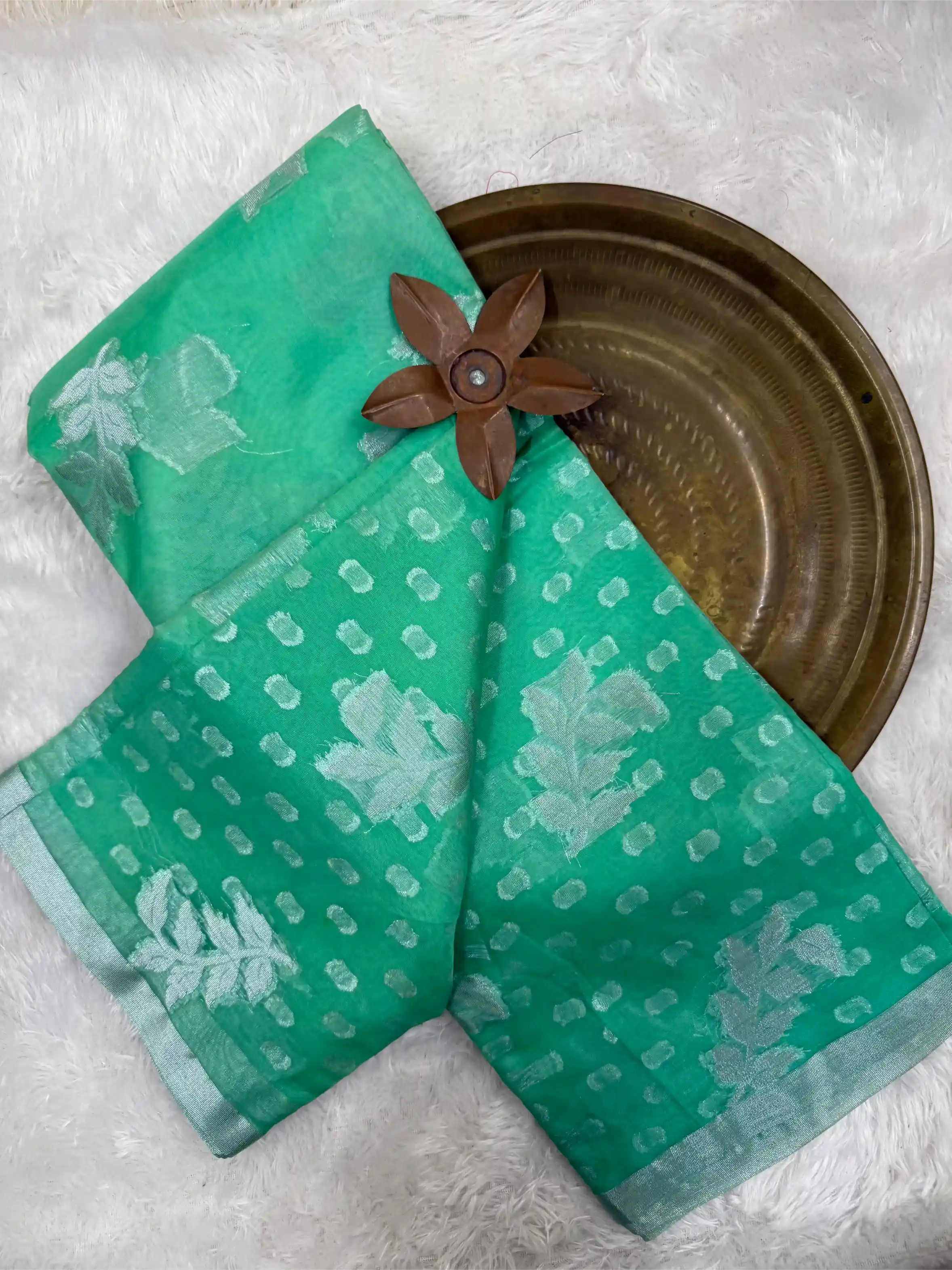 Premium Embossed Weave Softsilk Traditional Banarasi Saree