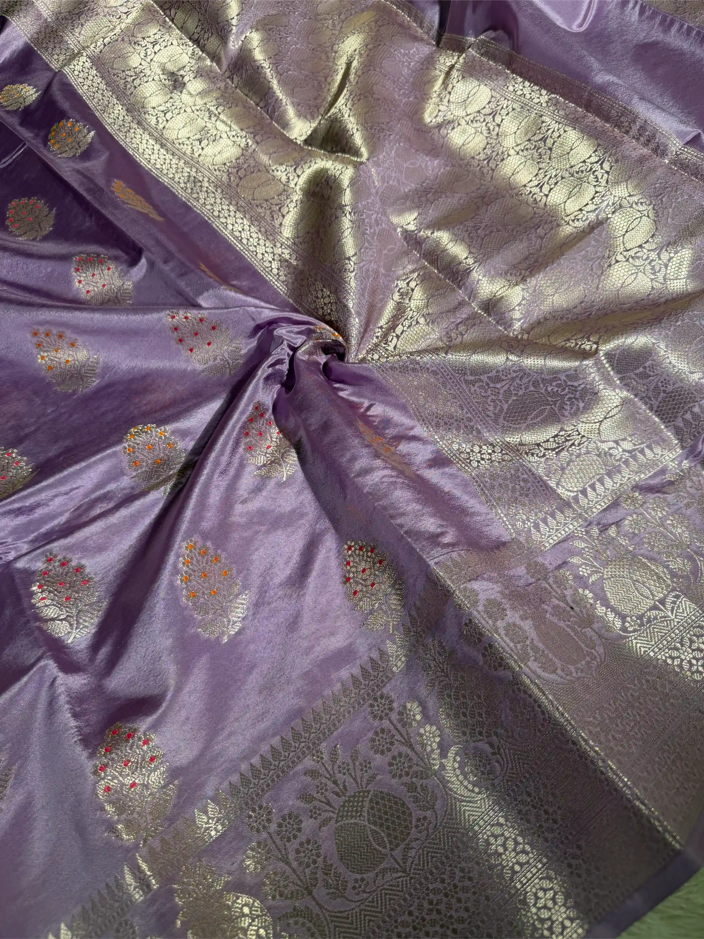 Pretty Lavender Raw Chinia Silk Meenakari Buta Banarasi Saree