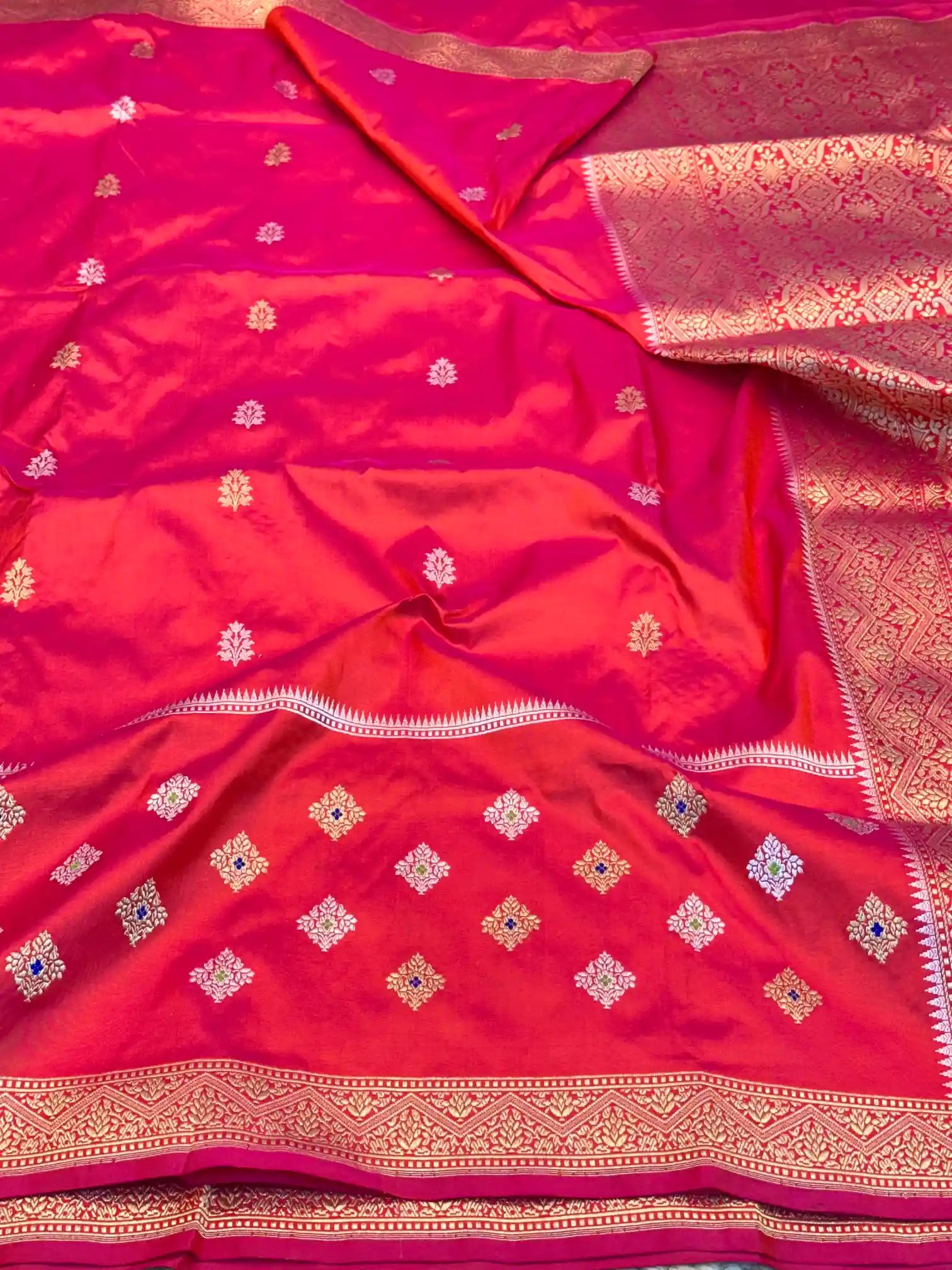 Pure Katan Silk Handweaved Kadhua Banarasi Saree