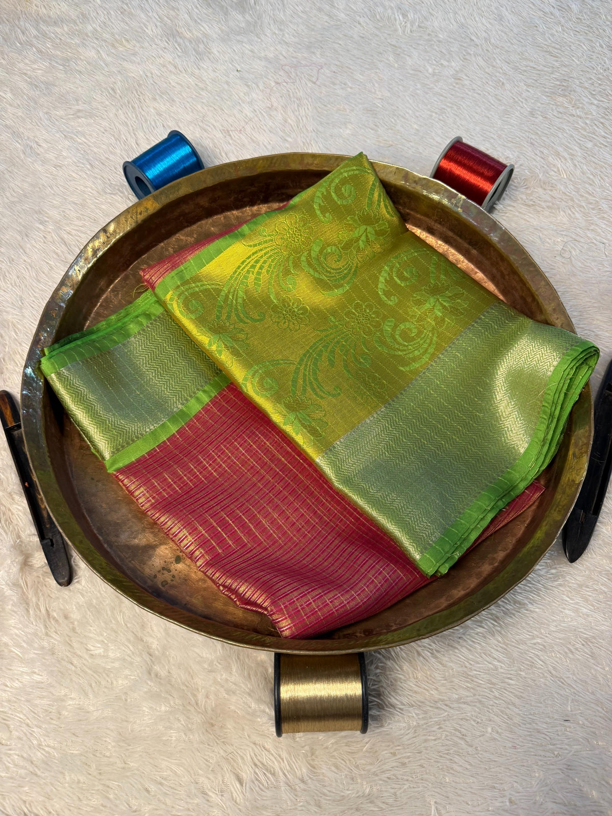Trending Softsilk Jacquard Unique Banarasi Saree