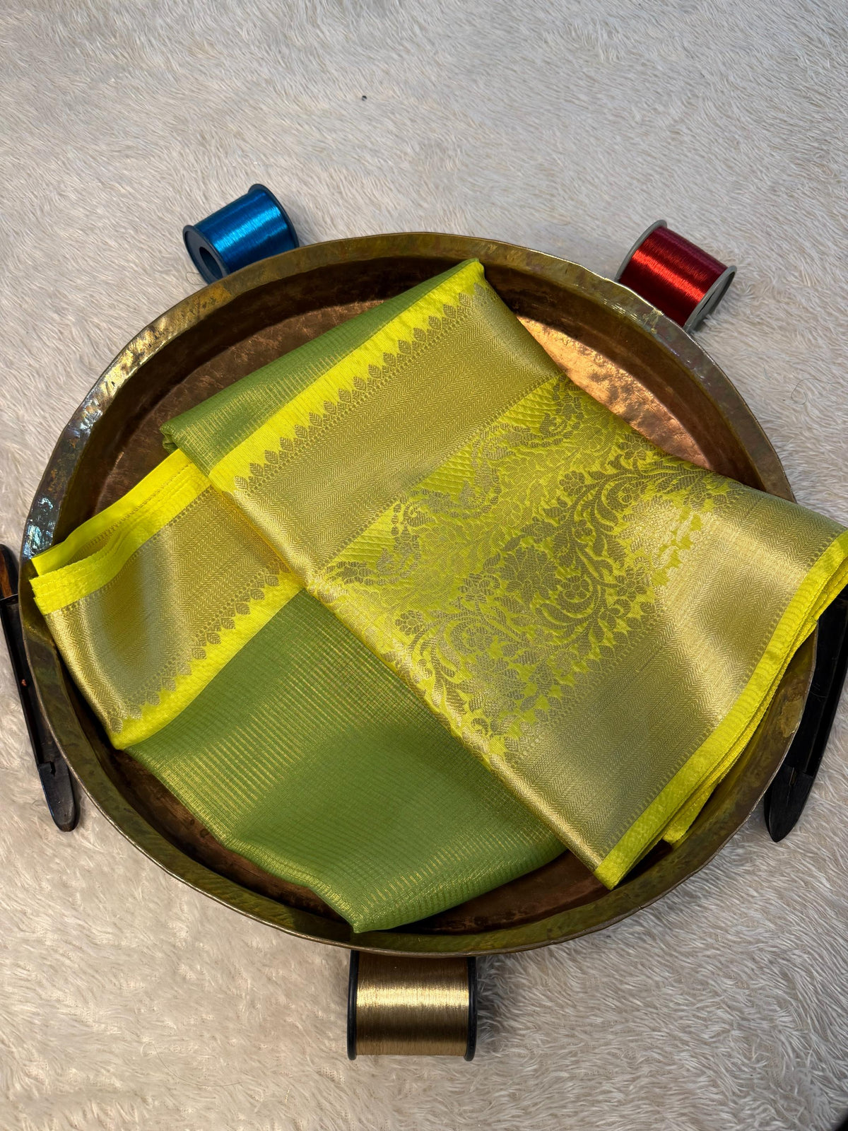 Trending Softsilk Jacquard Unique Banarasi Saree