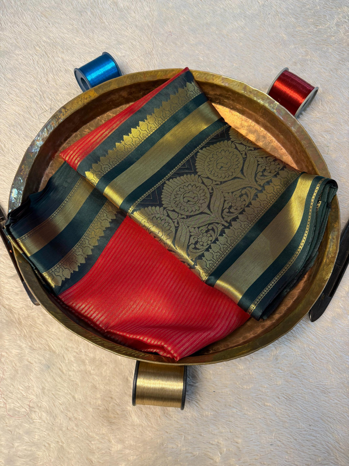 Trending Softsilk Jacquard Unique Banarasi Saree