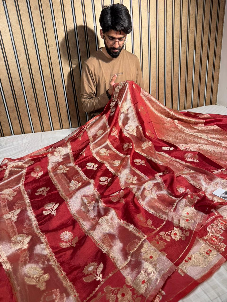 Rangkat Chinia Tissue Silk Heritage Weave Banarasi Saree