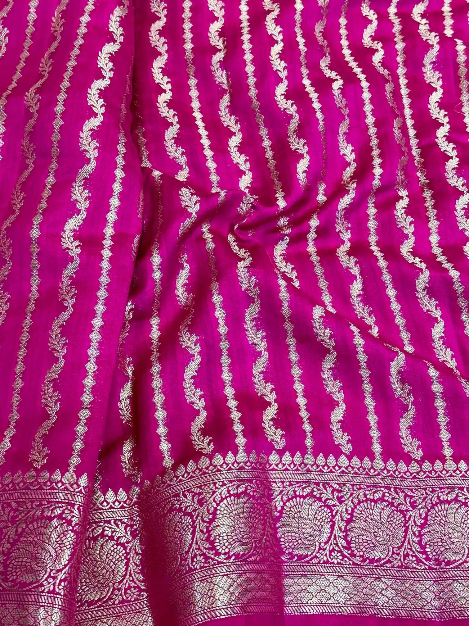 Rani Meenakari Leheriya Chiniya Silk Saree