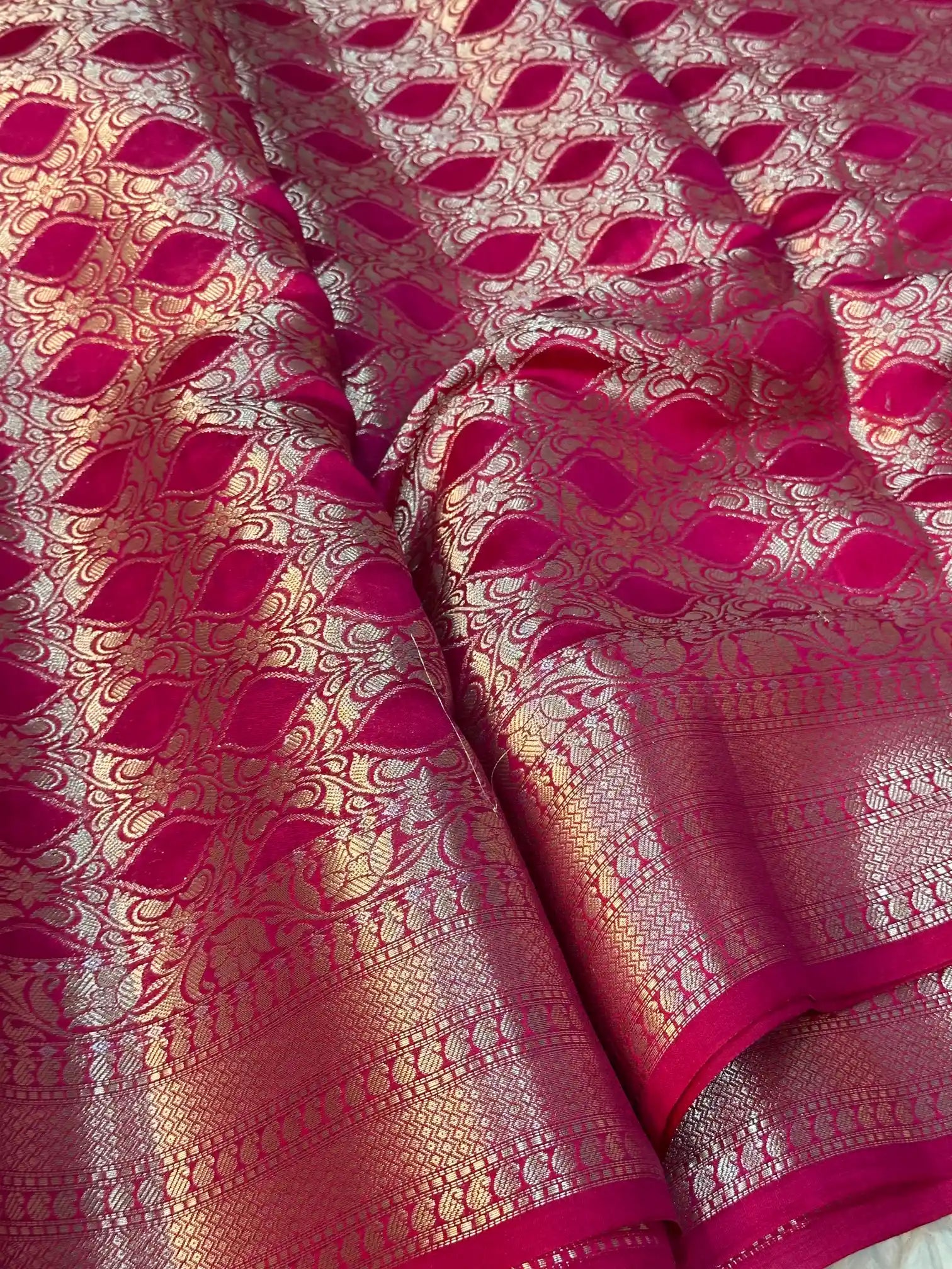 Rani Pink Chiniya Silk Sona Roopa Weave Banarasi Saree