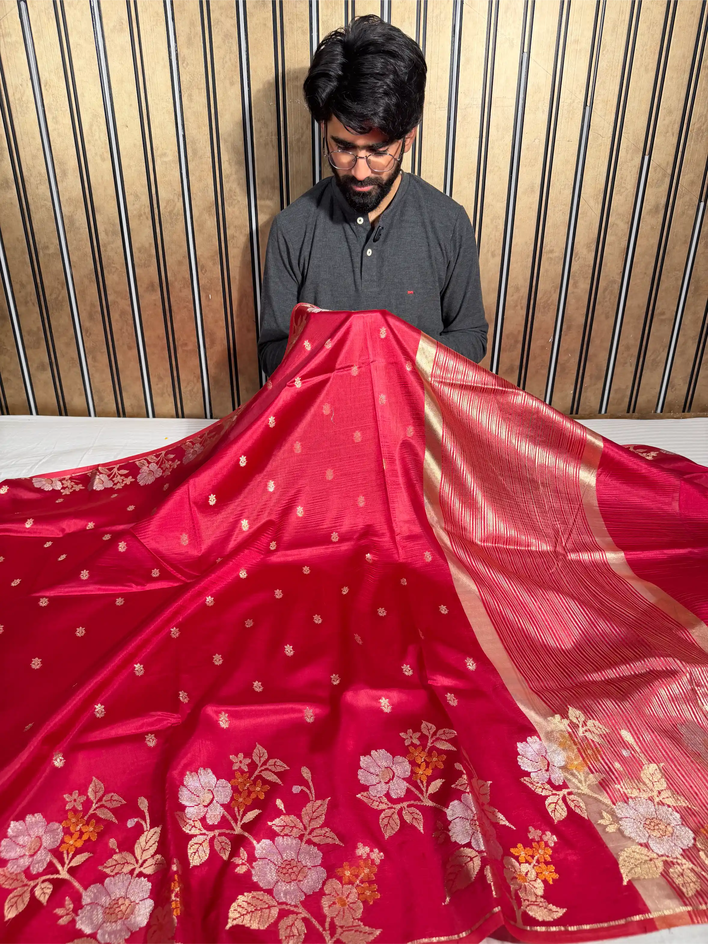 Rani Pink Eccentric Raw Dupion Silk Banarasi Saree